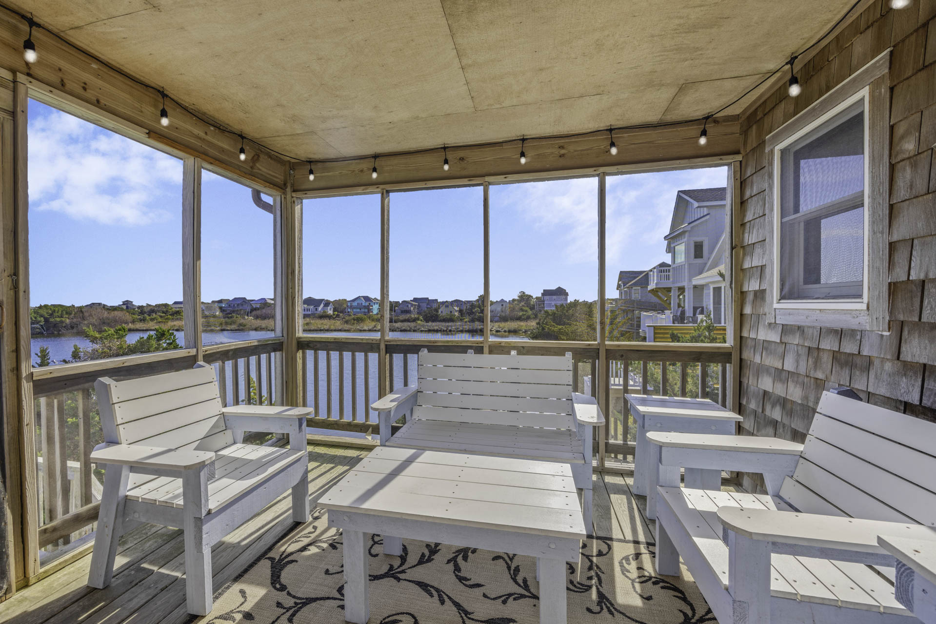 Surf Or Sound Realty 393 Sandfiddler Screened Porch