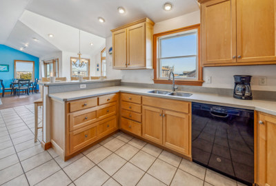 Surf Or Sound Realty 1134 Sea Biscuit Avon Kitchen 3