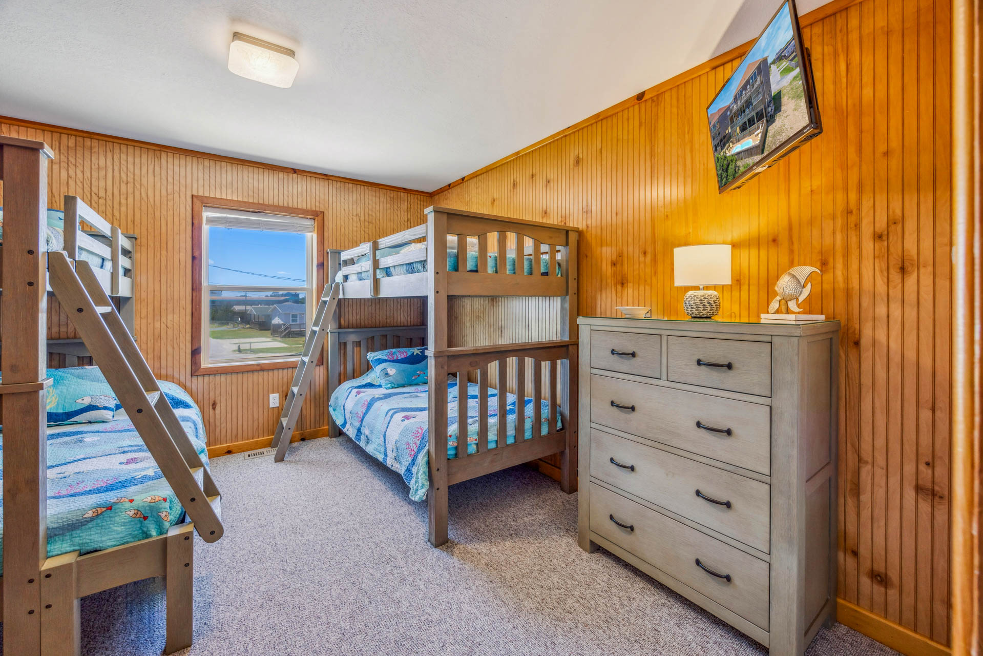 Surf Or Sound Realty 704 A Reel Addiction Bedroom 4 1
