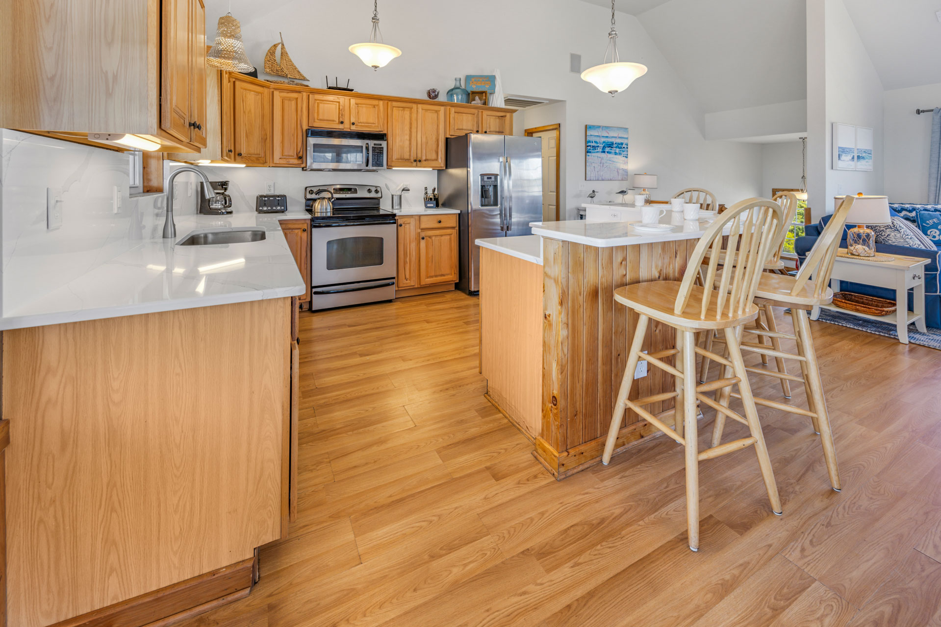 Surf Or Sound Realty 896 Sound Effect Kitchen 1