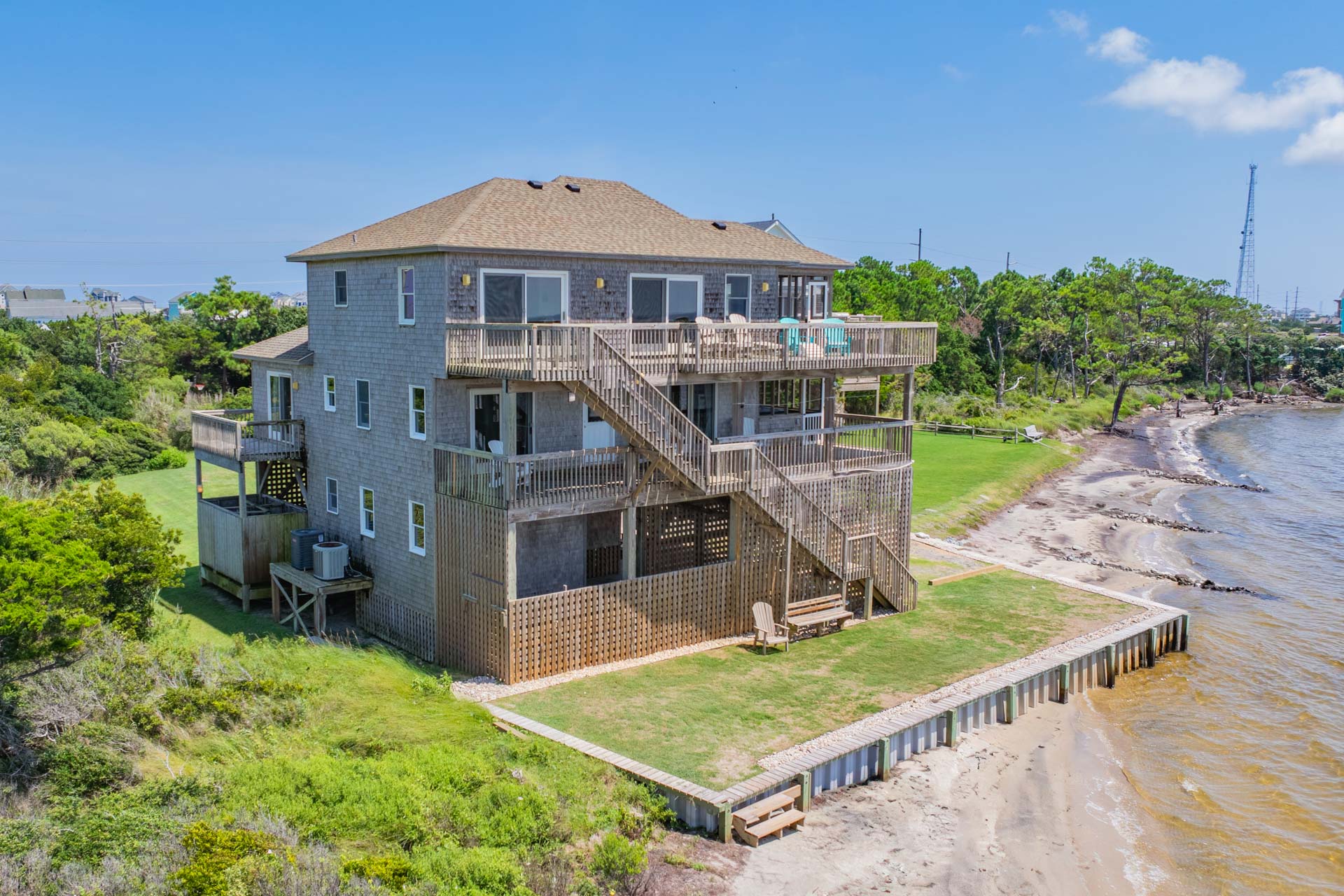 Surf Or Sound Realty 165 Aeolus Exterior 4