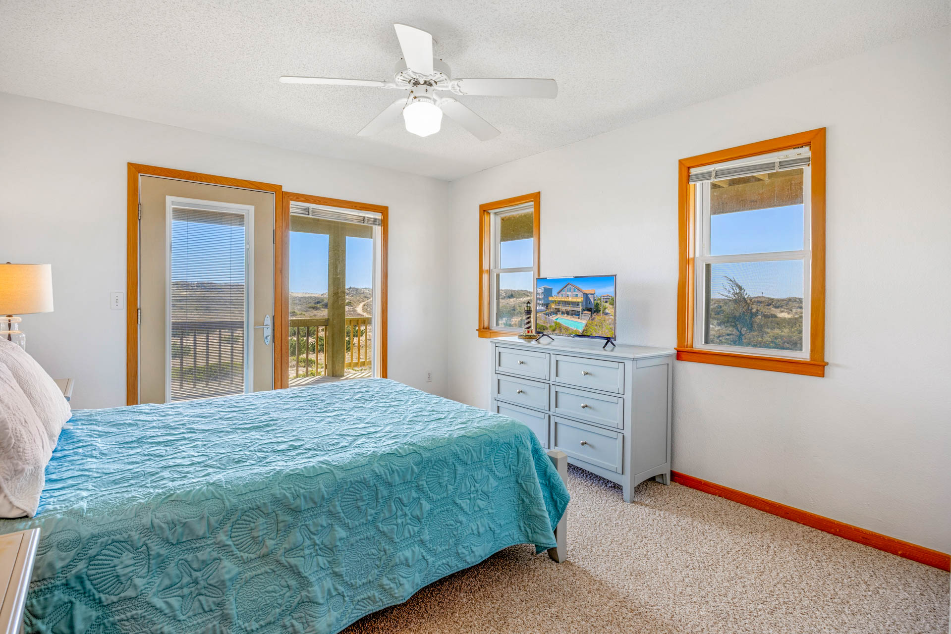 Surf Or Sound Realty 1041 Big Wednesday Bedroom 4 1