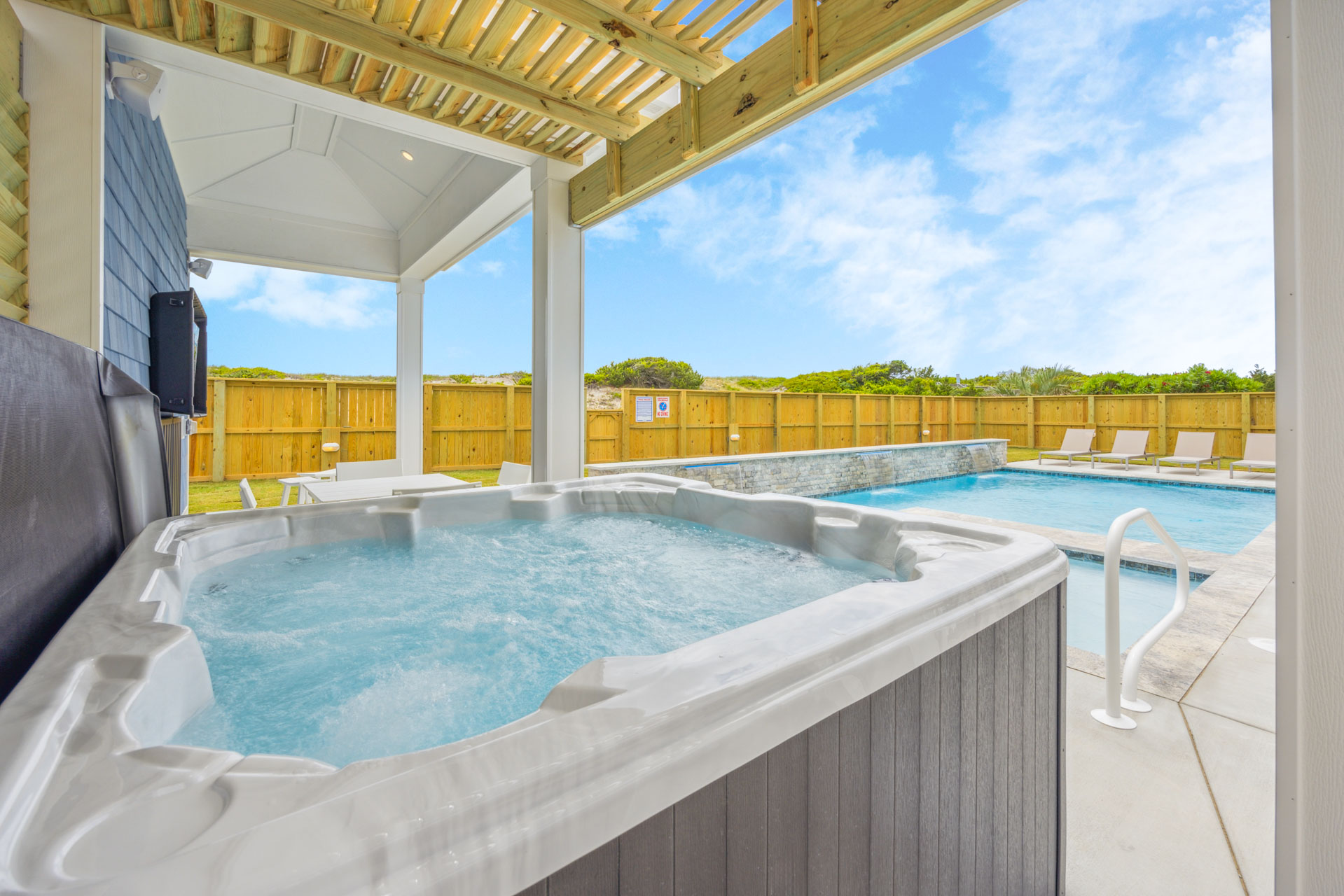 Big Blue - #1174 | Surf or Sound