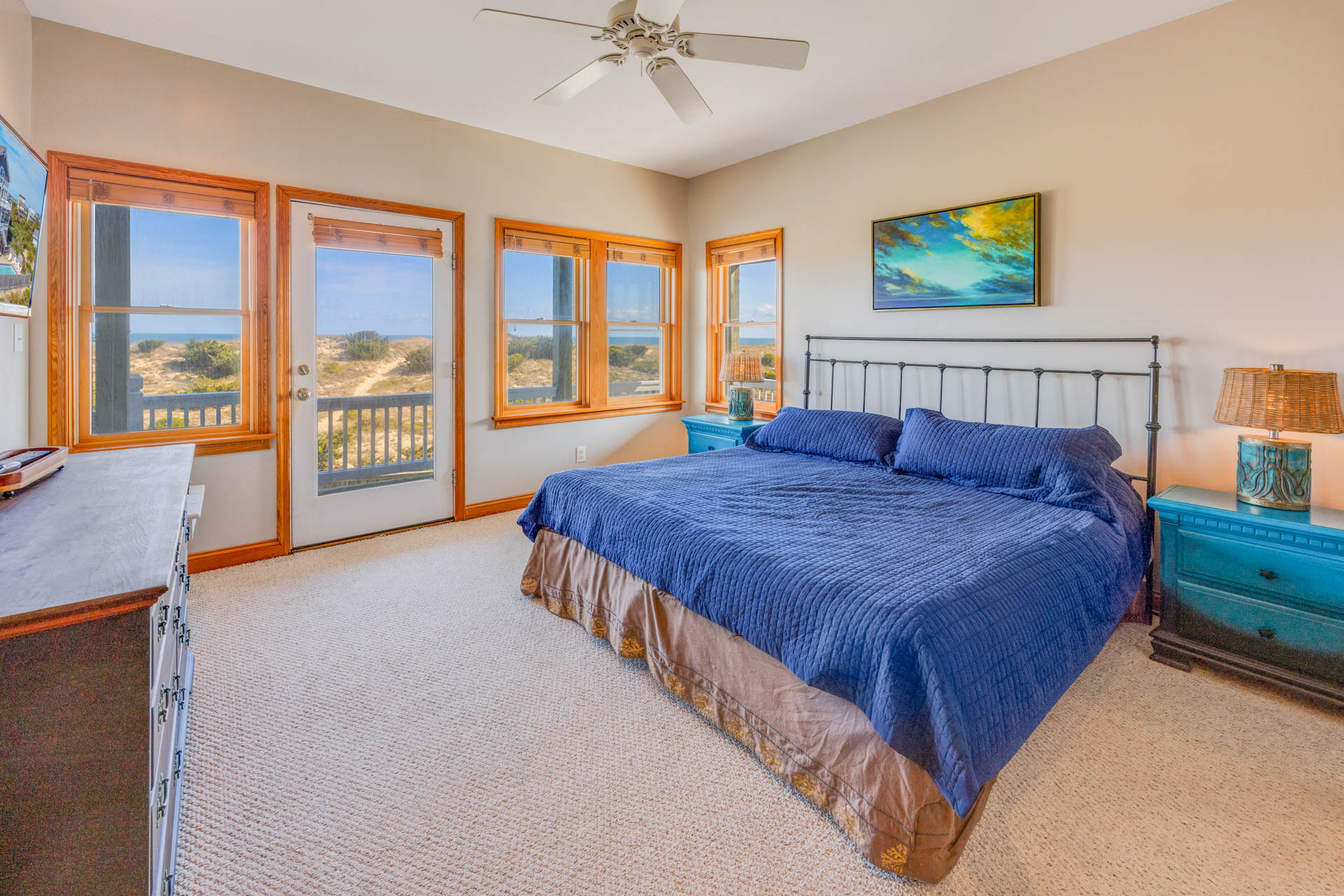 Surf Or Sound Realty 377 Hatteras Moon Bedroom 5 1