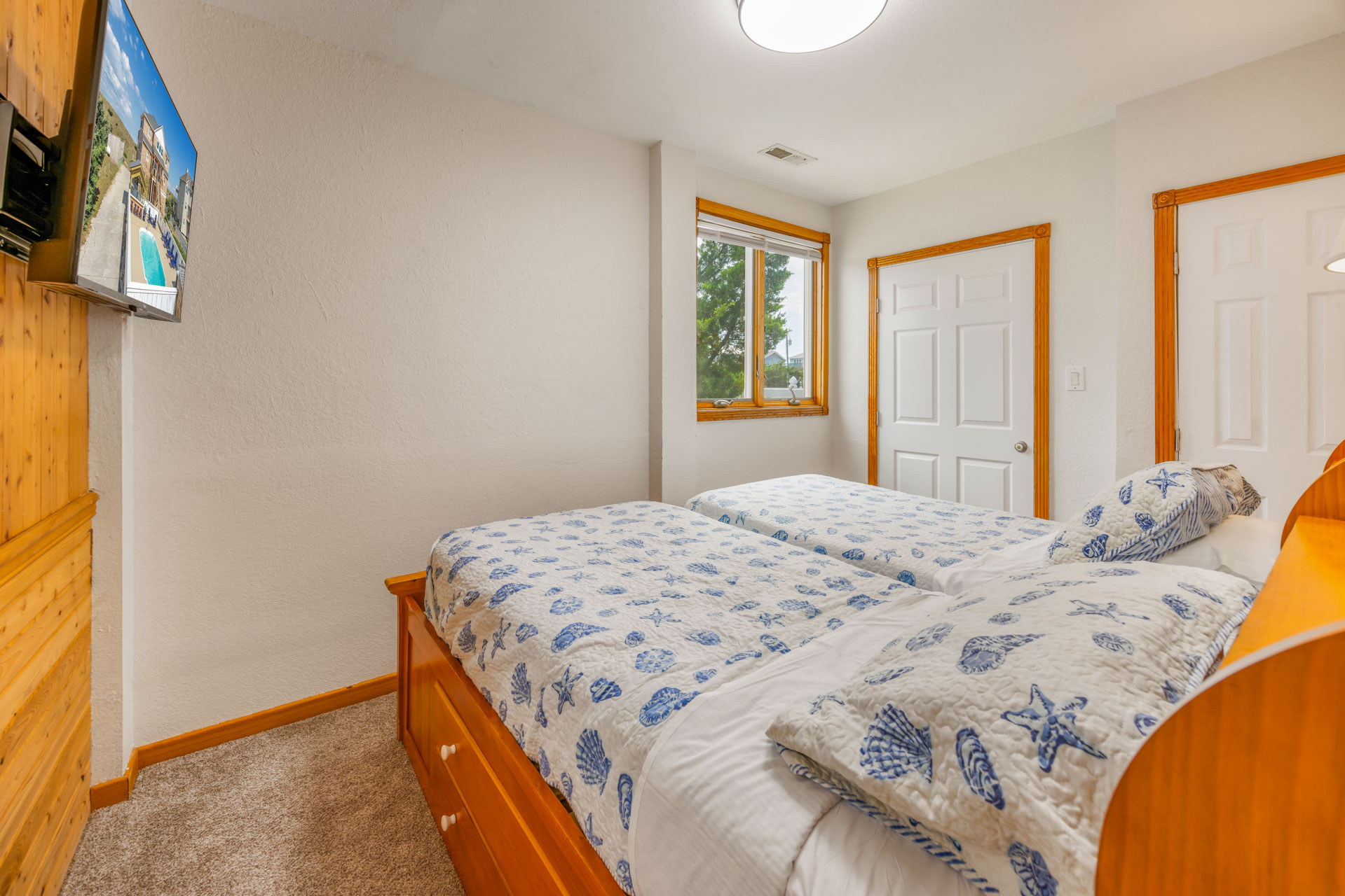 Surf Or Sound Realty 952 Hatteras Jack Bedroom 6 1