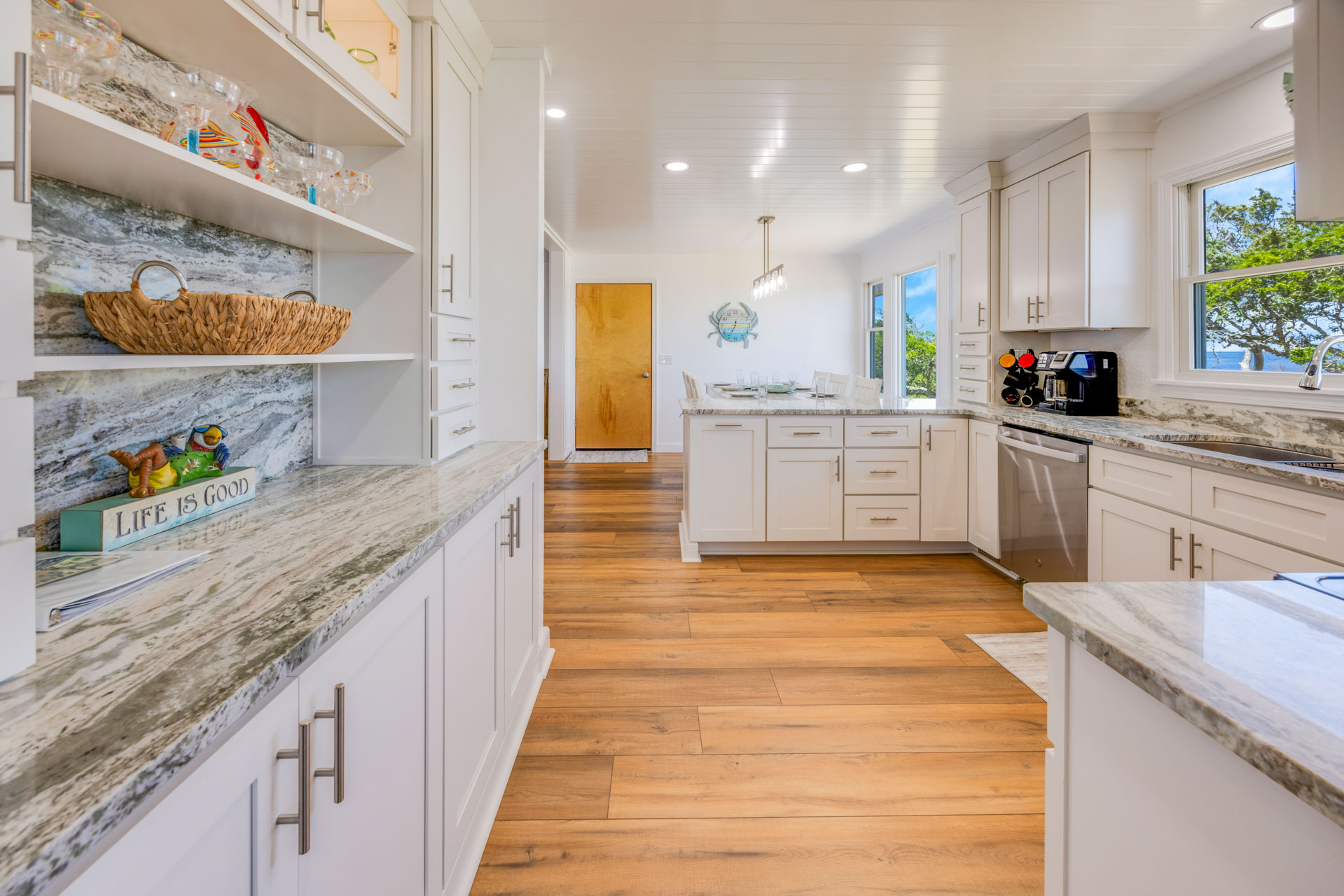 Surf Or Sound Realty 905 Paradise Point Kitchen 1