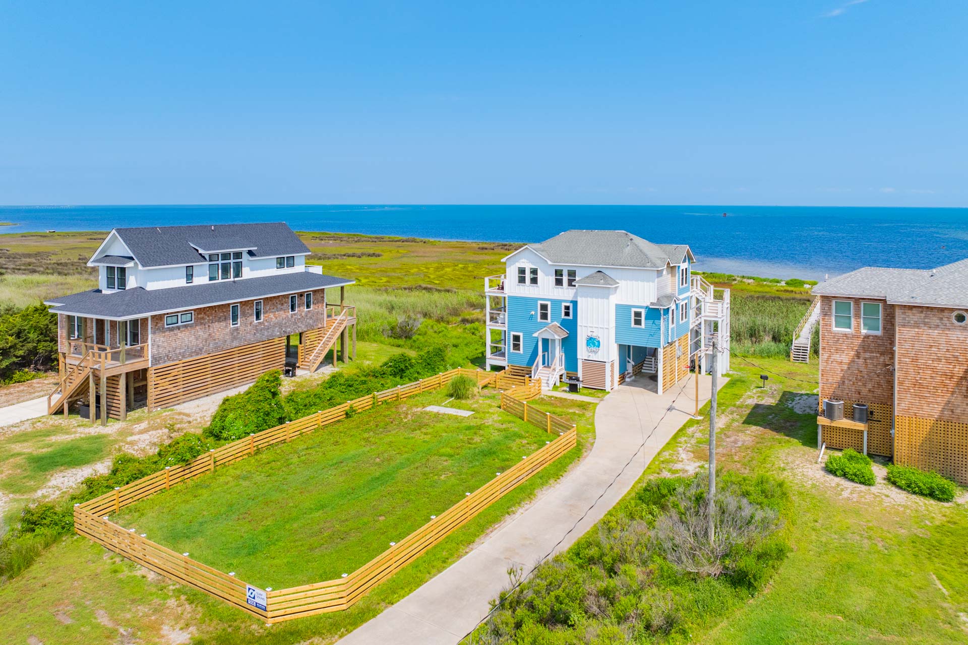 Surf Or Sound Realty 506 Sounds Frisky Exterior 4