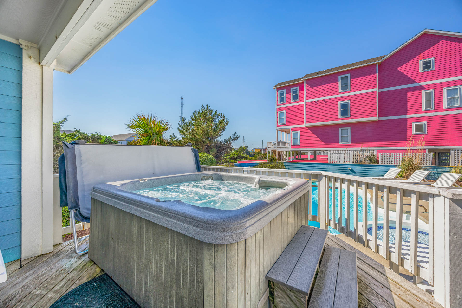 Surf Or Sound Realty 569 Cape Winds Hot Tub 1