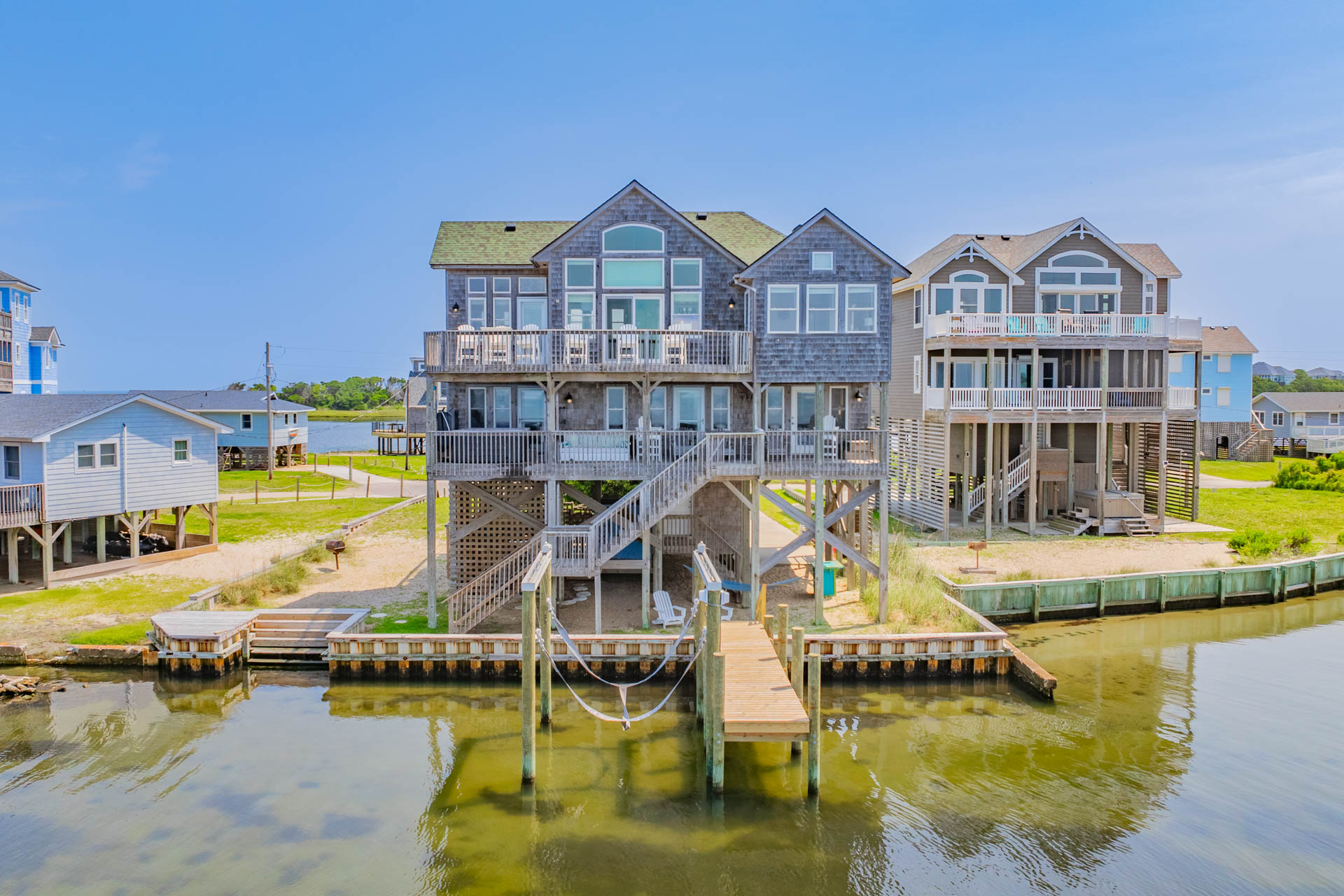 Surf Or Sound Realty 1211 Frisco's Watch Exterior 7