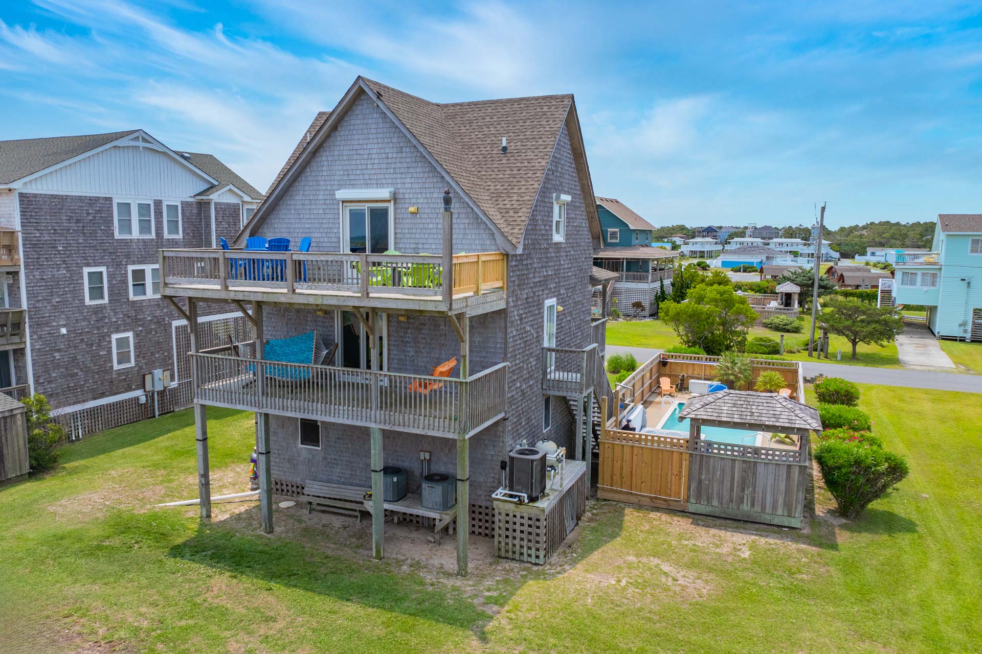 Surf Or Sound Realty 490 Total Comfort By The Sea Exterior 5