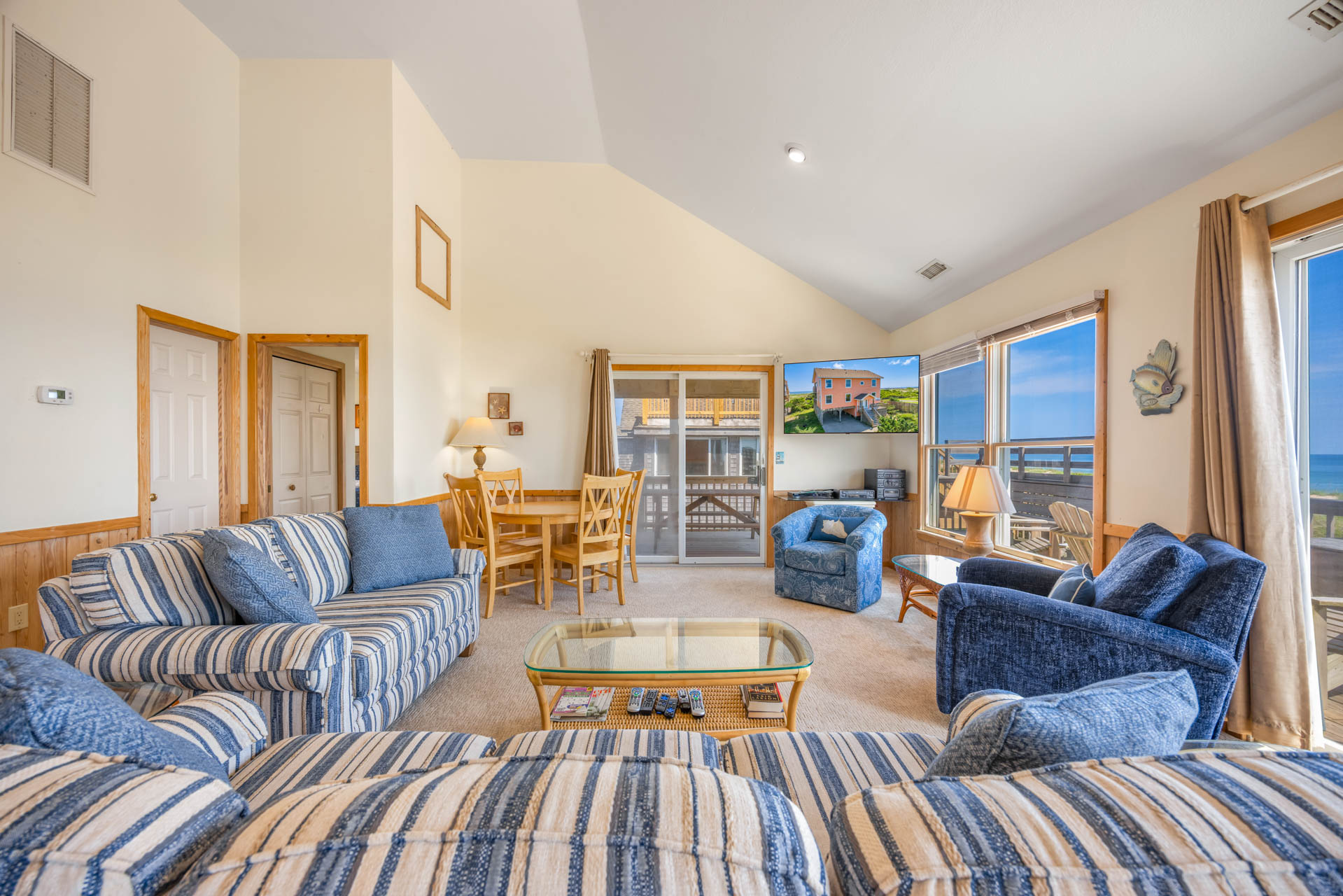 Surf Or Sound Realty 287 Surf Side Great Room 6