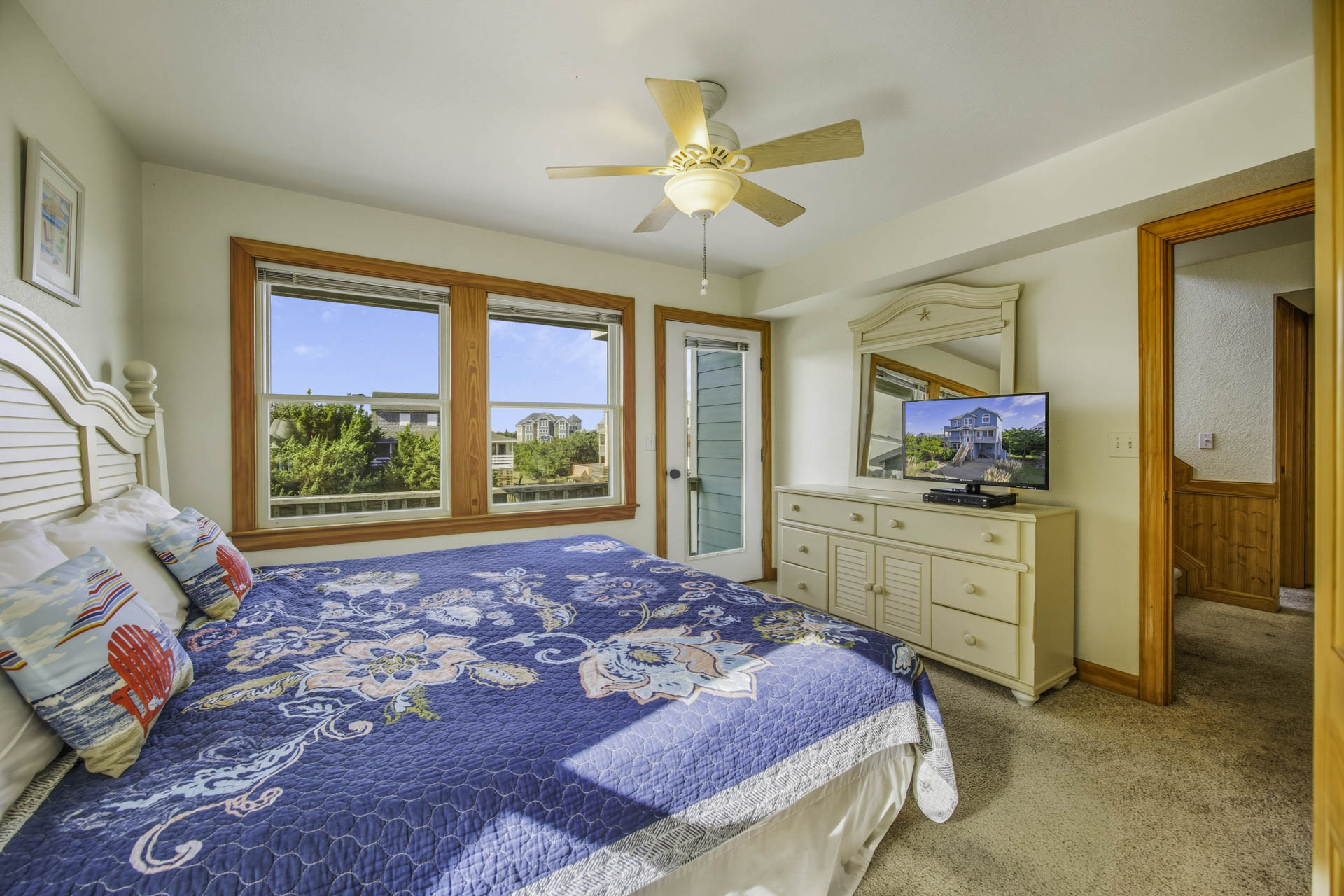 Surf Or Sound Realty 451 Five Fathoms Bedroom 3 2