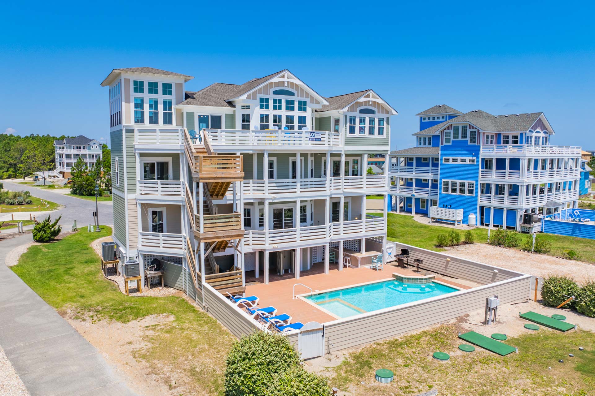 Surf Or Sound Realty 685 Shooting Star Exterior 1