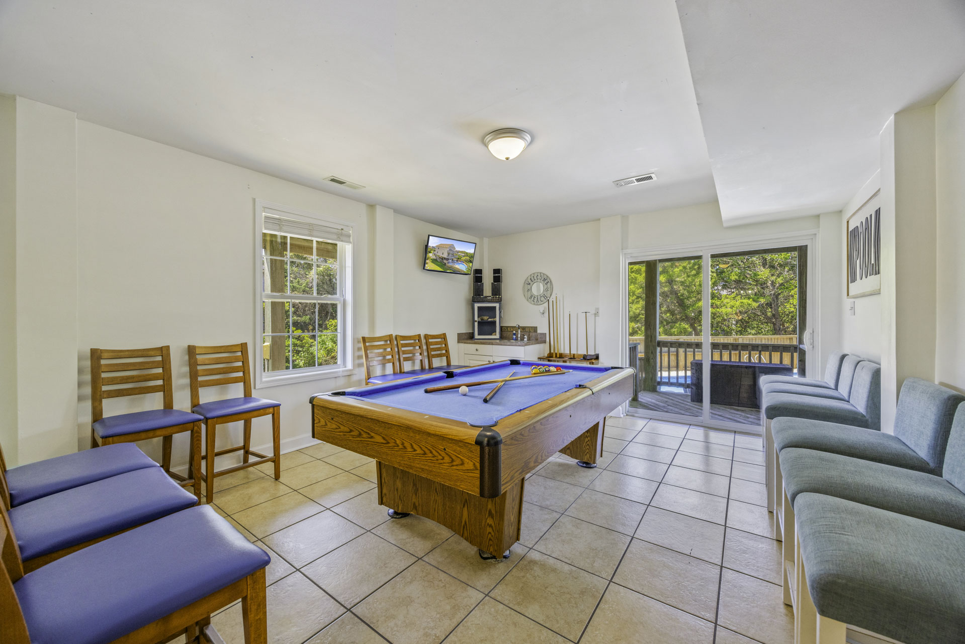 Surf Or Sound Realty 1236 Peace Of Paradise Game Room 1