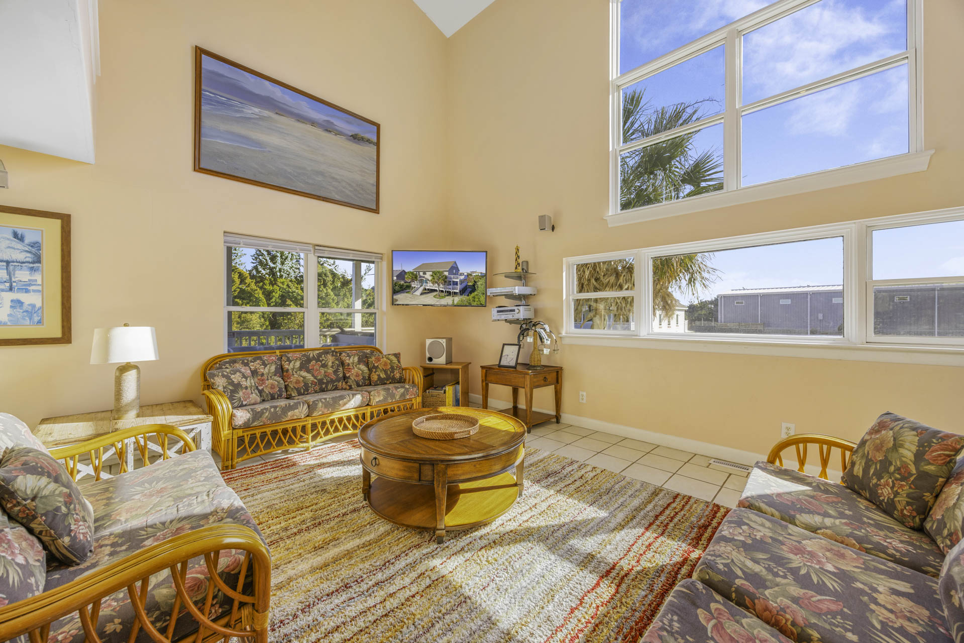 Surf Or Sound Realty 411 Surf Dogs Great Room 2