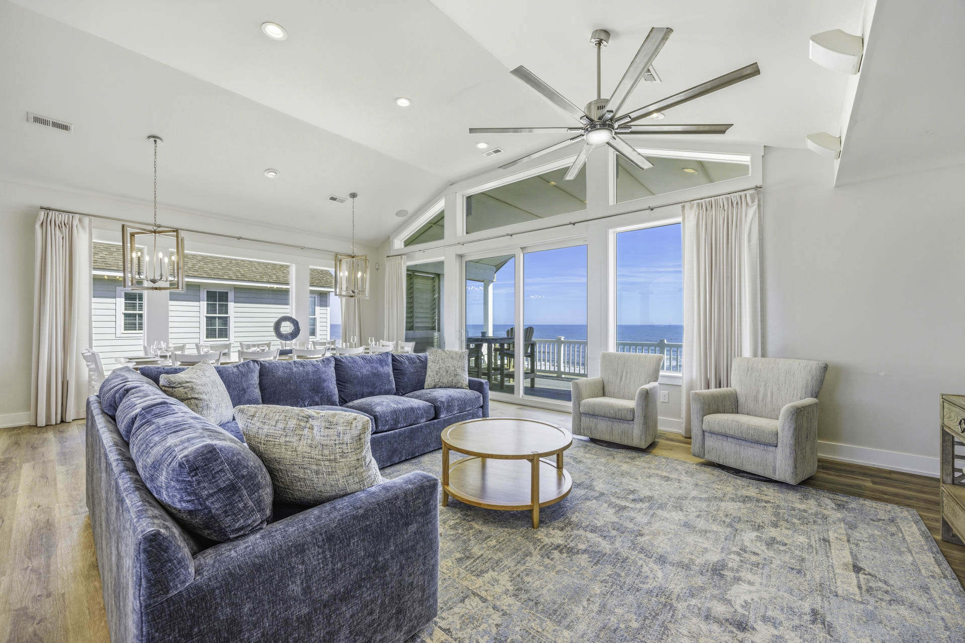 Surf Or Sound Realty 1217 Aqua Sol Great Room 1