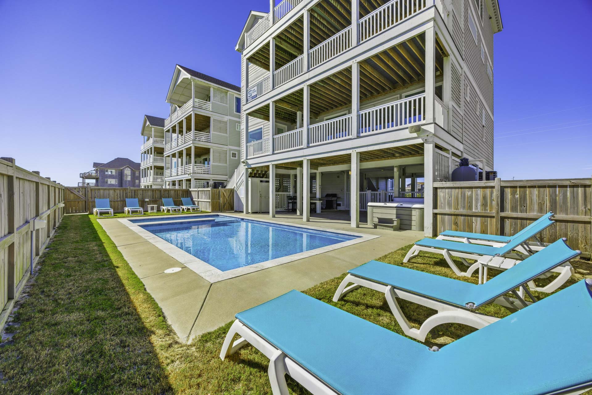 Surf Or Sound Realty 918 Cape Sol Pool Area 2