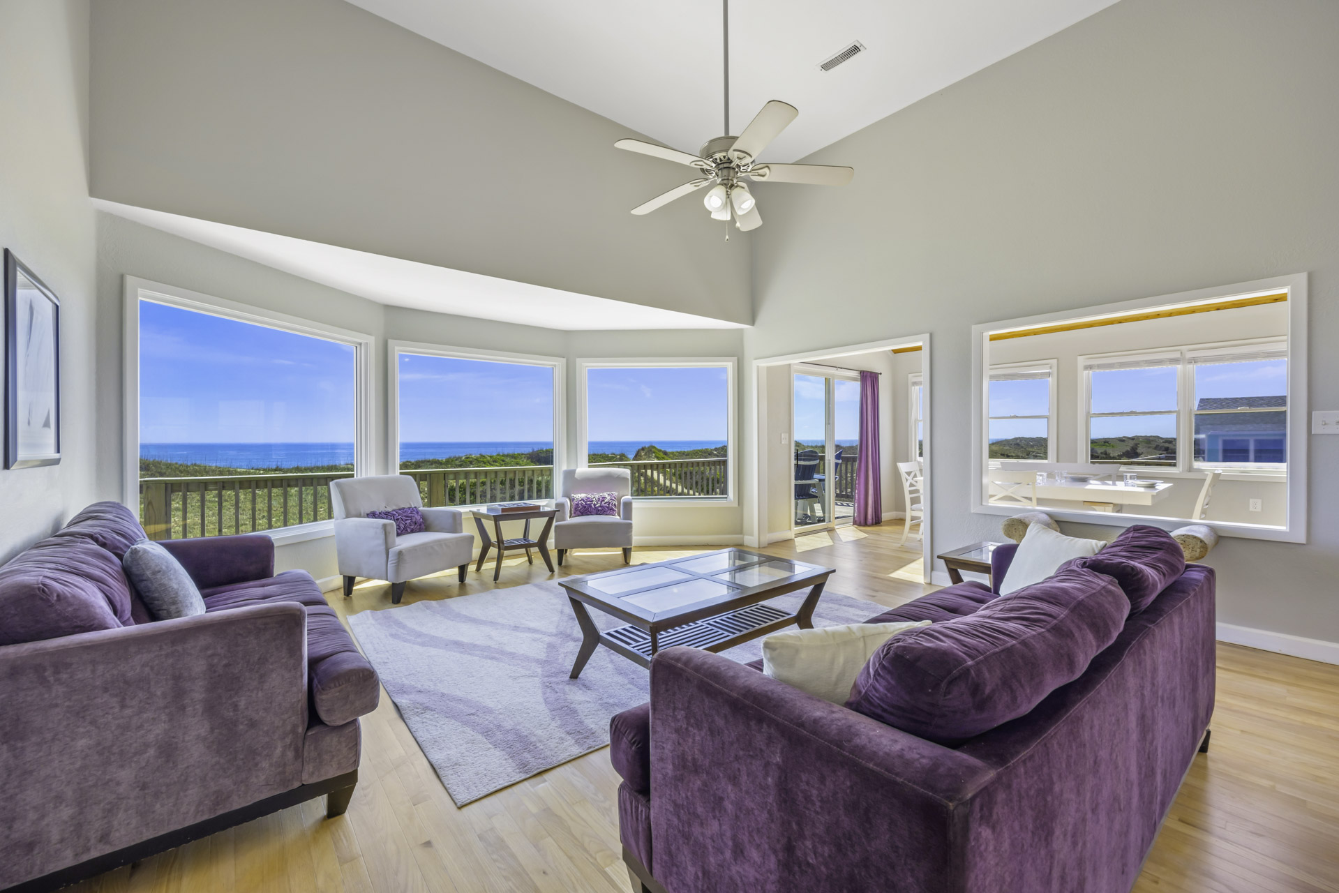 Surf Or Sound Realty 743 Champagne Views Great Room 1