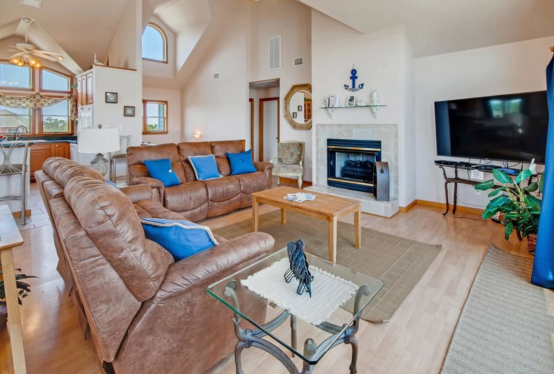 Legasea 330 Surf or Sound