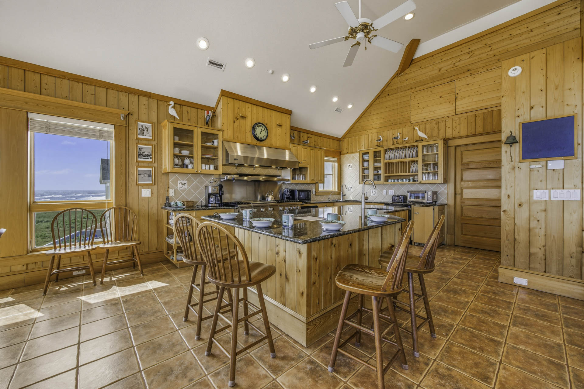 Surf Or Sound Realty 603 Seven Cousins Cottage Kitchen 7