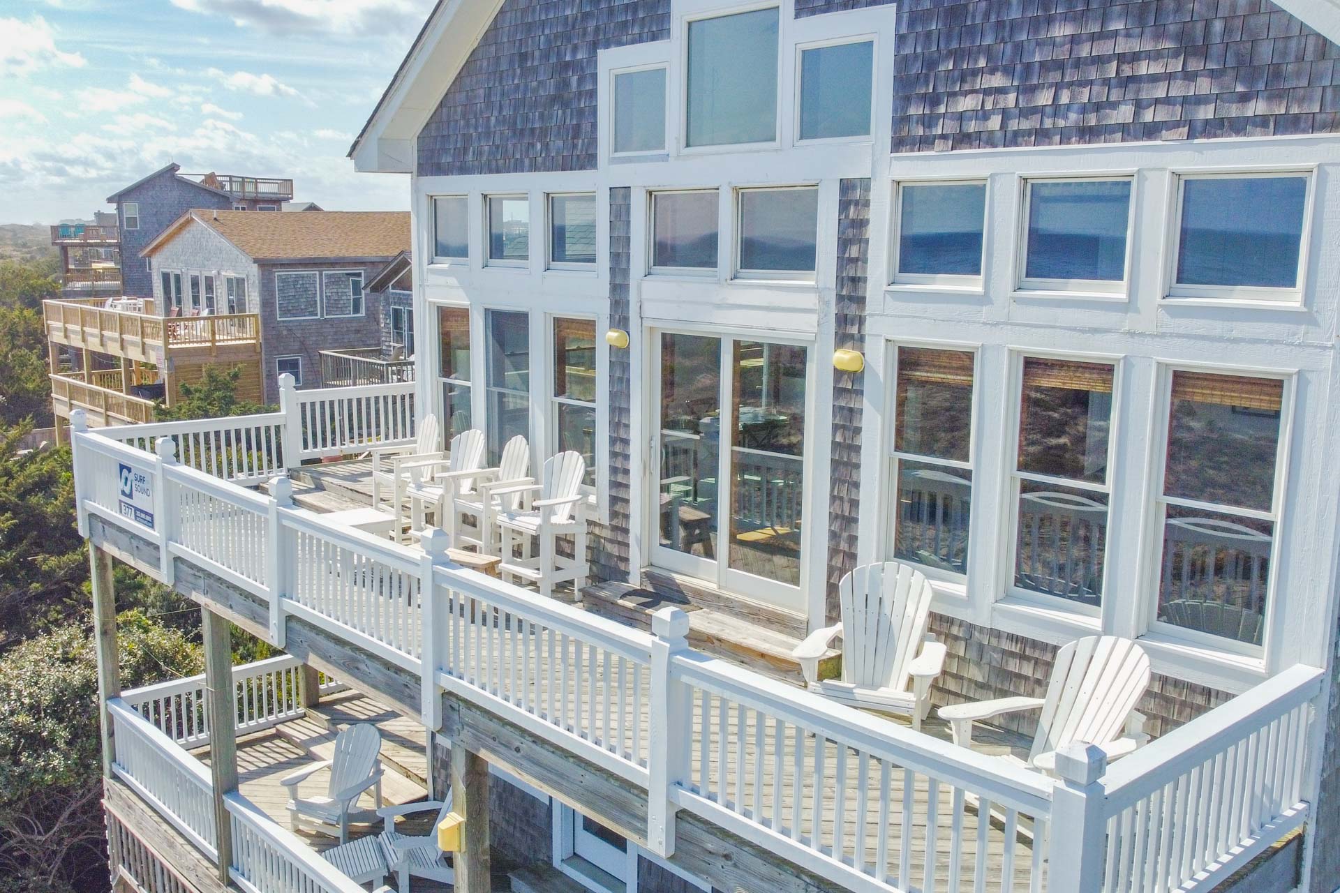 Surf Or Sound Realty 377 Hatteras Moon Exterior 8
