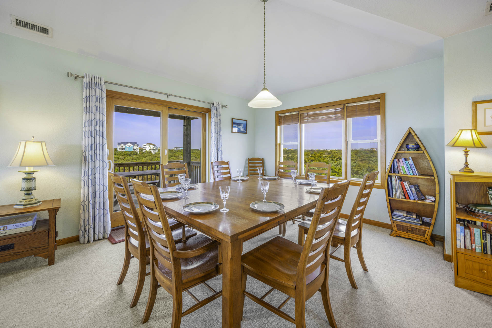 Surf Or Sound Realty 1235 Belle Vie Dining Area 3