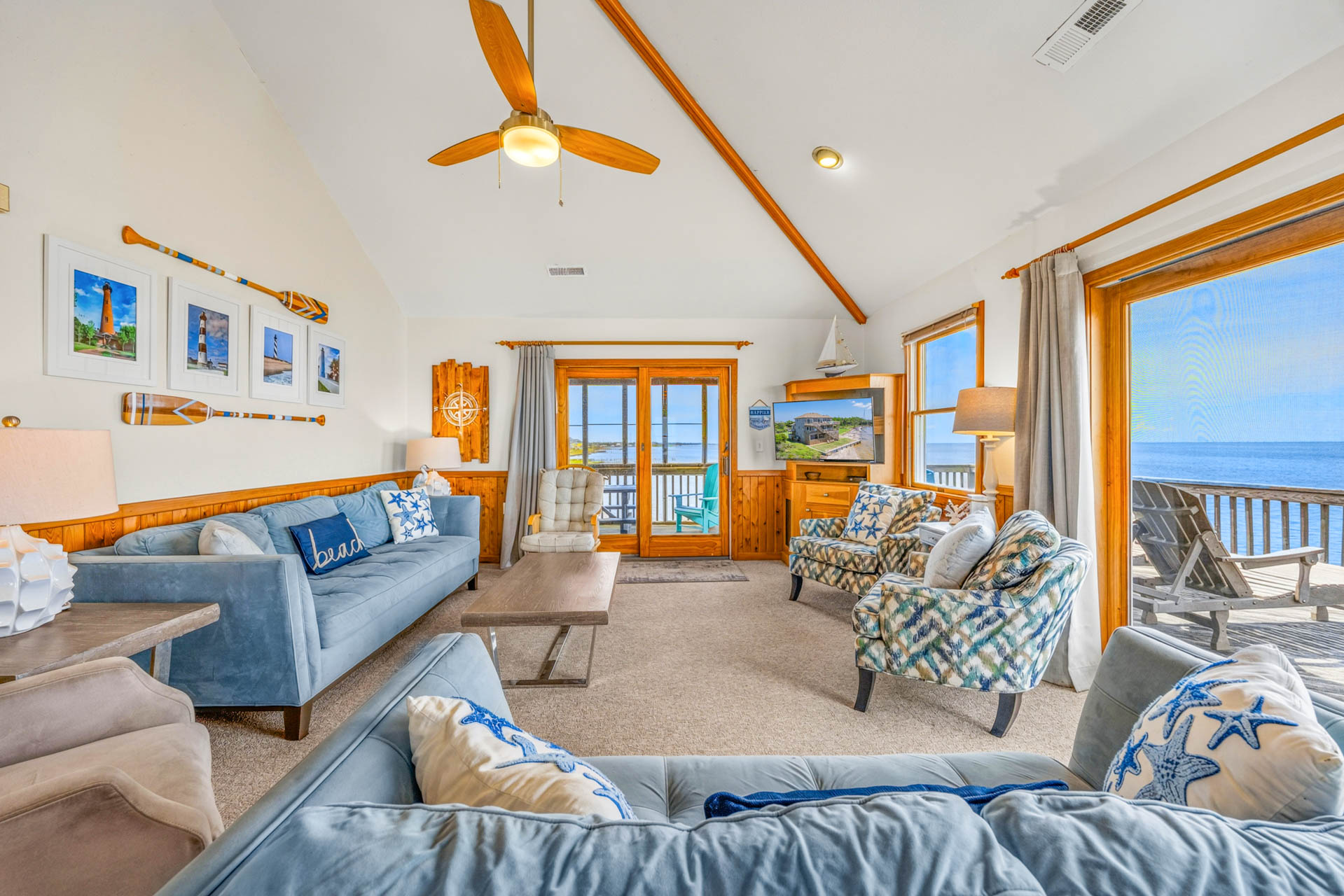 Surf Or Sound Realty 165 Against The Wind Great Room 2