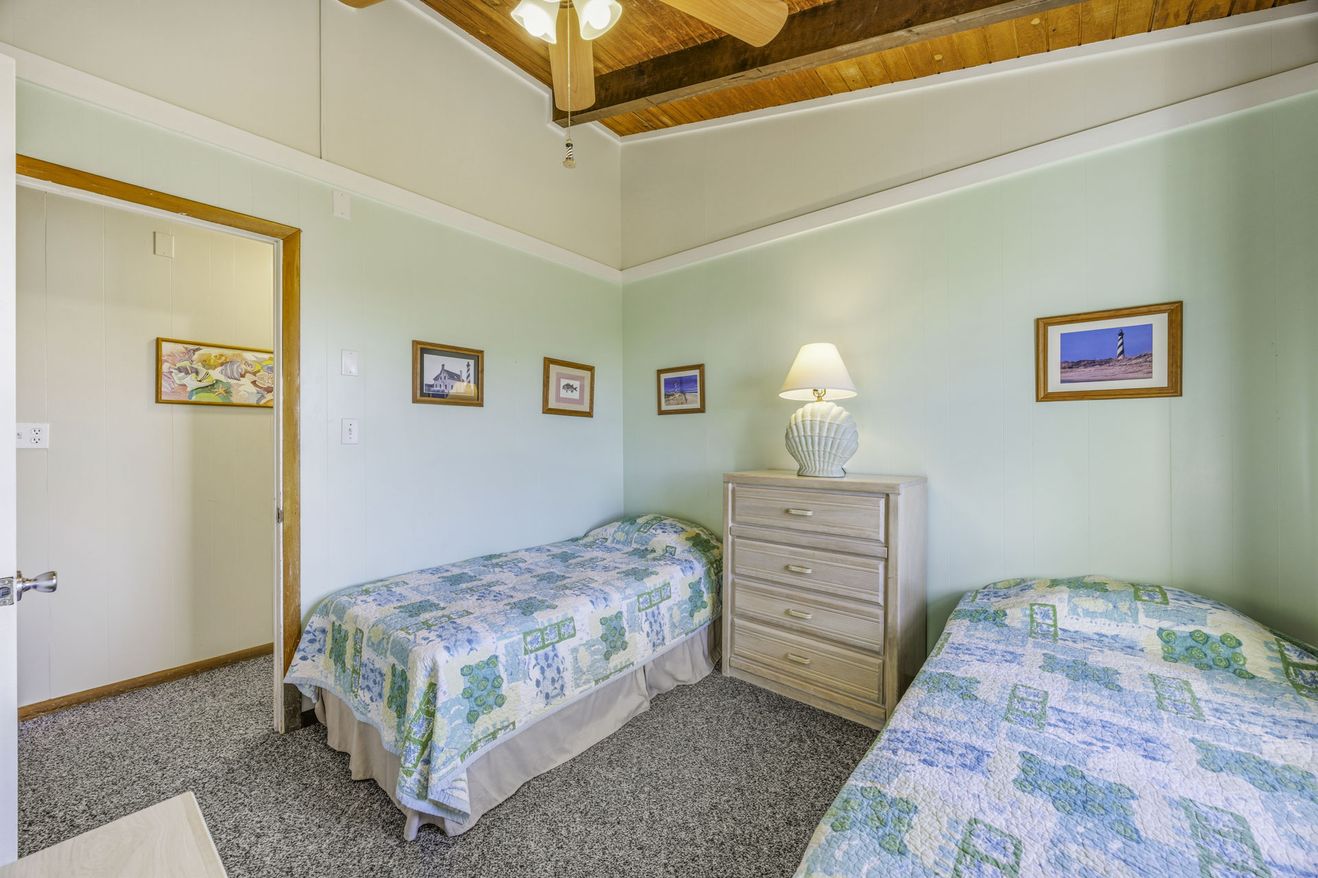 Surf Or Sound Realty 861 Kinnakeet Retreat Bedroom 4 2