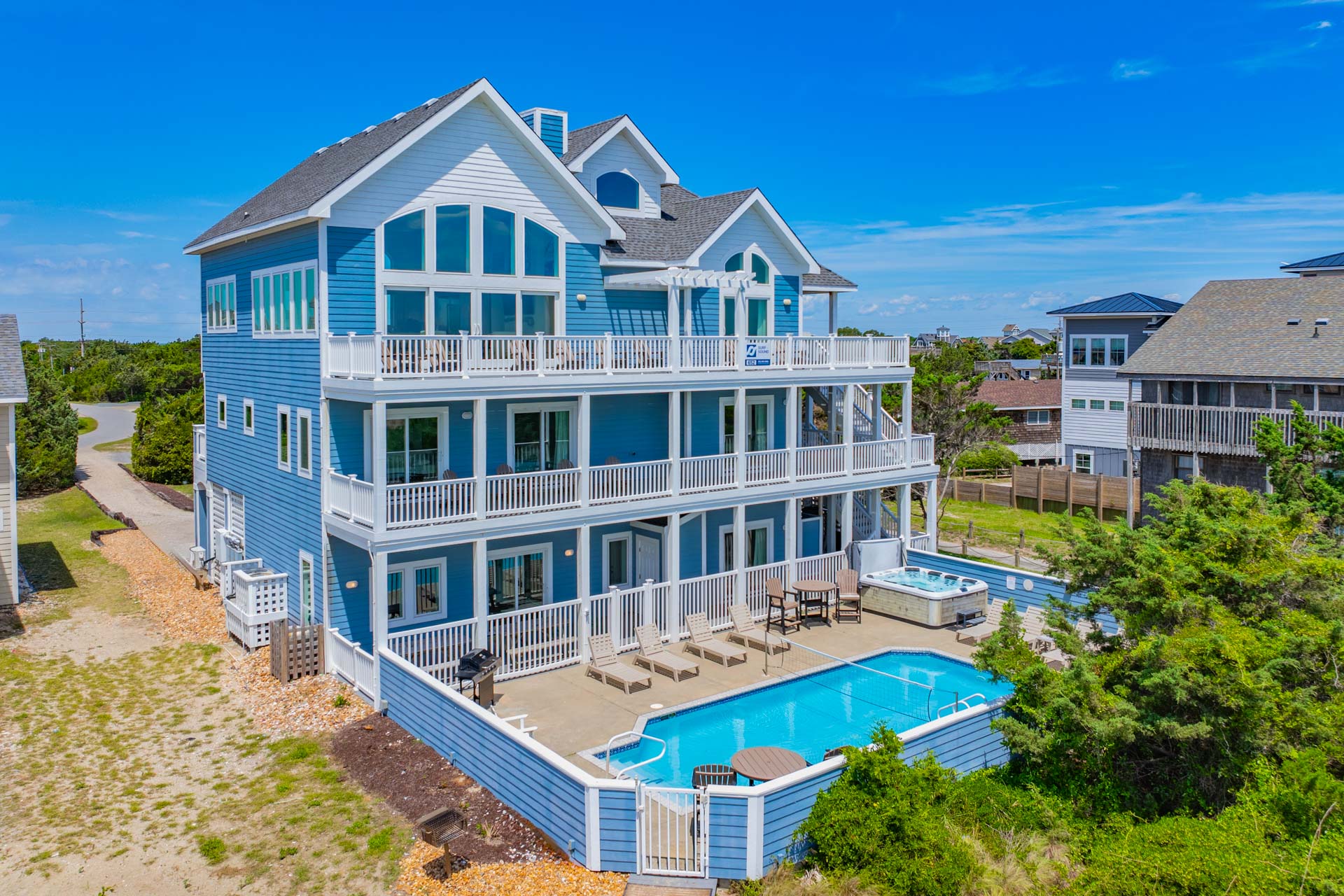Surf Or Sound Realty 652 Castlemere Exterior 3
