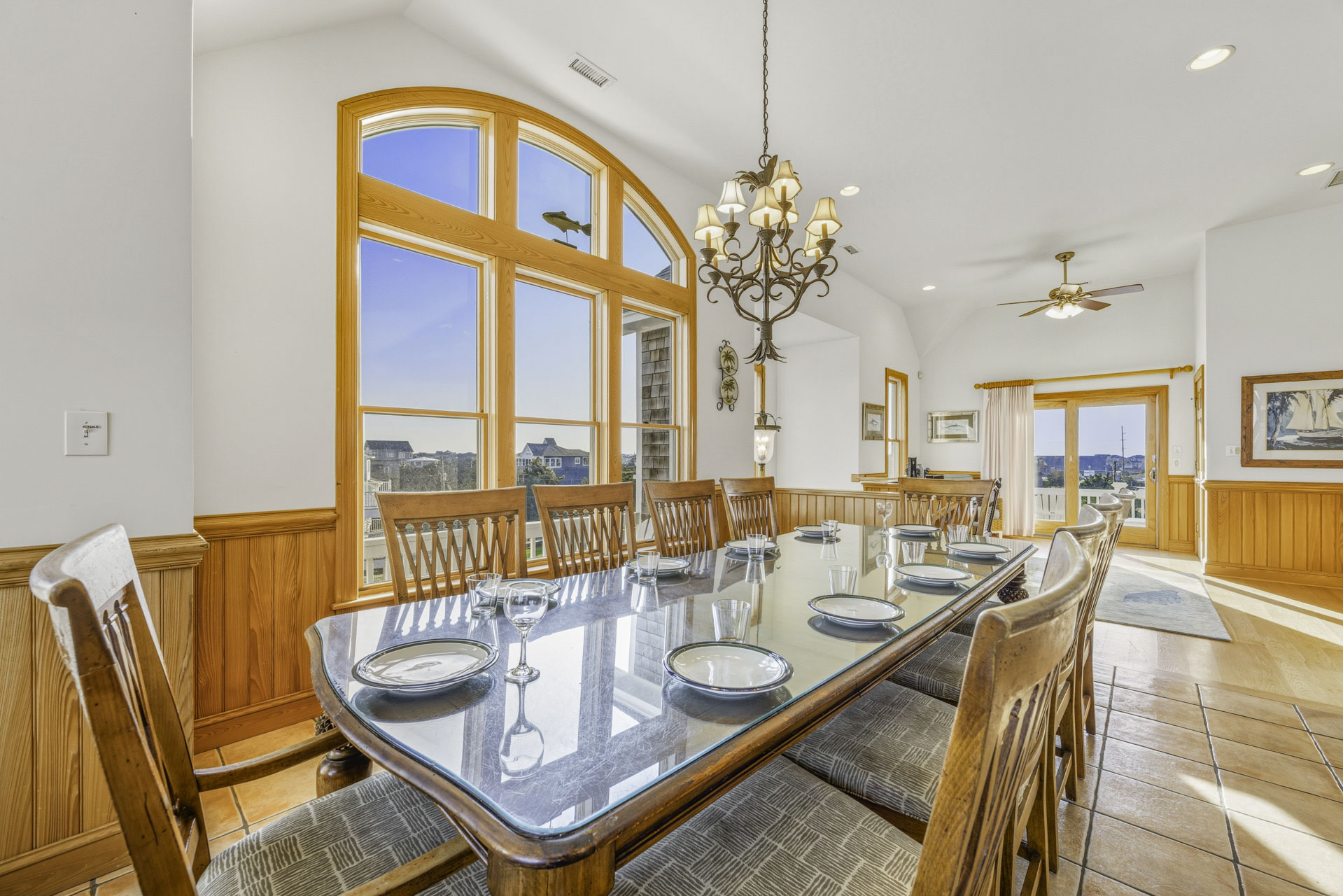 Surf Or Sound Realty 270 Seagate Station Dining Area 5