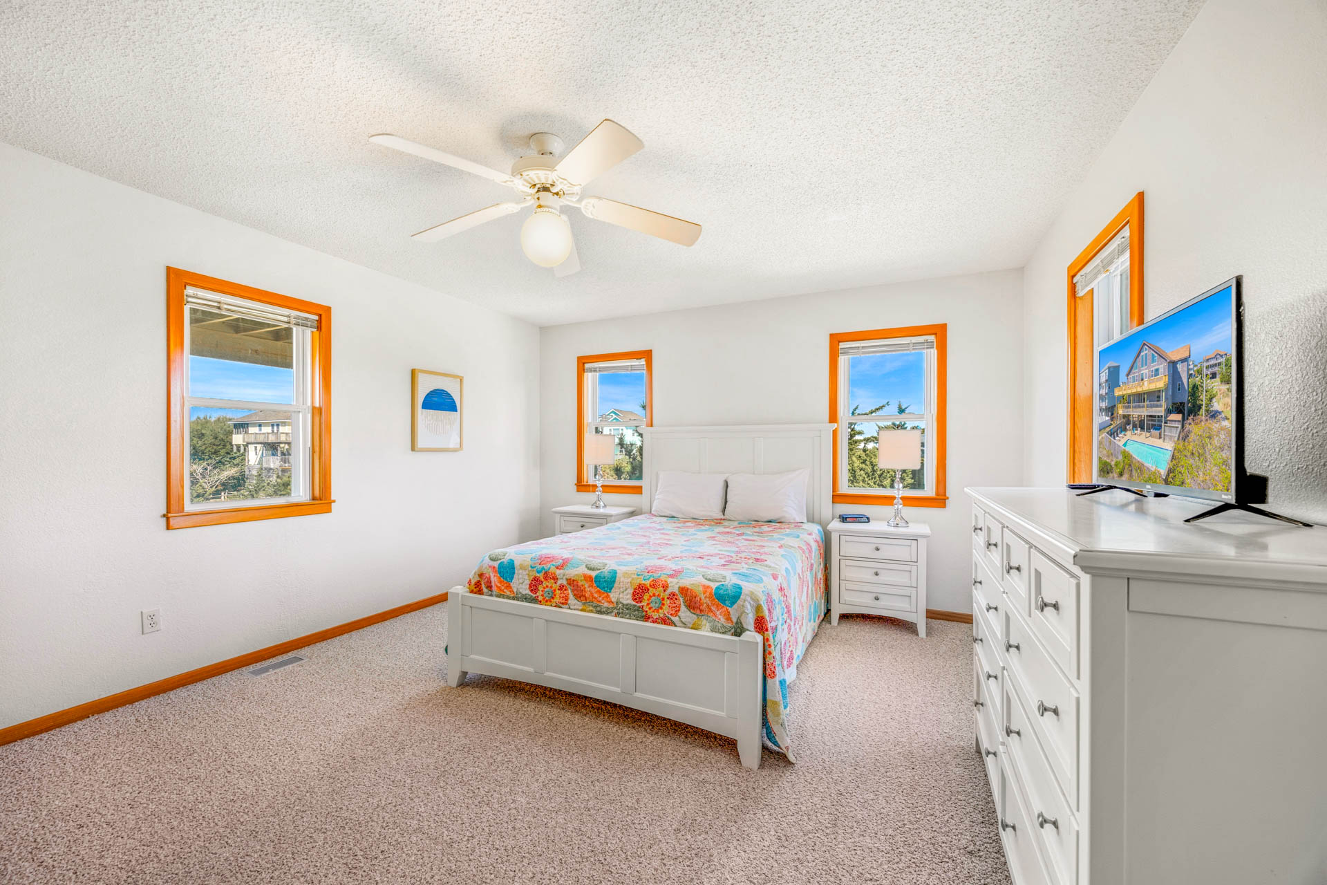Surf Or Sound Realty 1041 Big Wednesday Bedroom 1 1