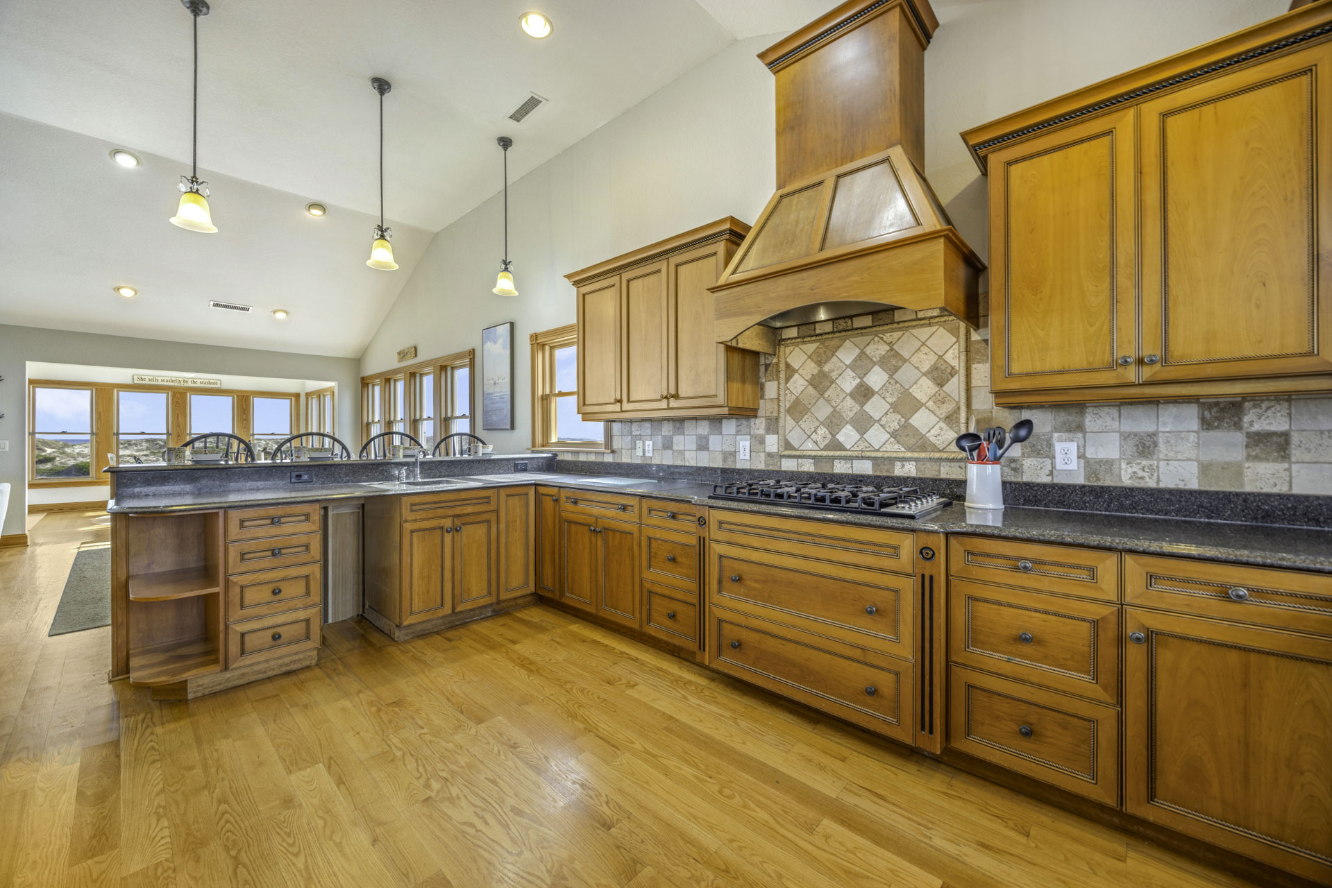 Surf Or Sound Realty 829 The HI Life Kitchen 5