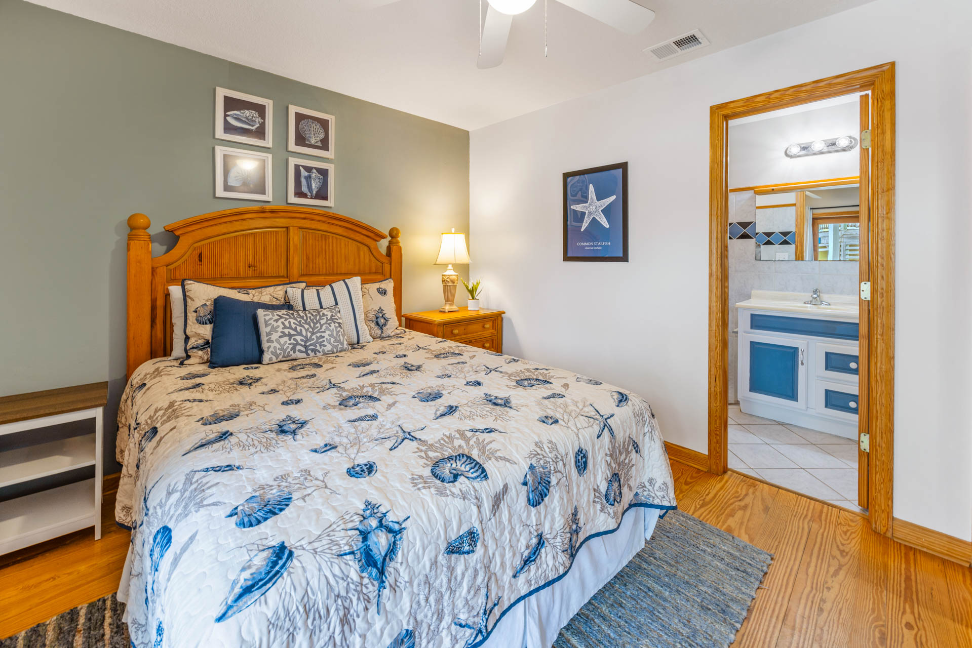 Surf Or Sound Realty 638 The Hatteras House Bedroom 3 2
