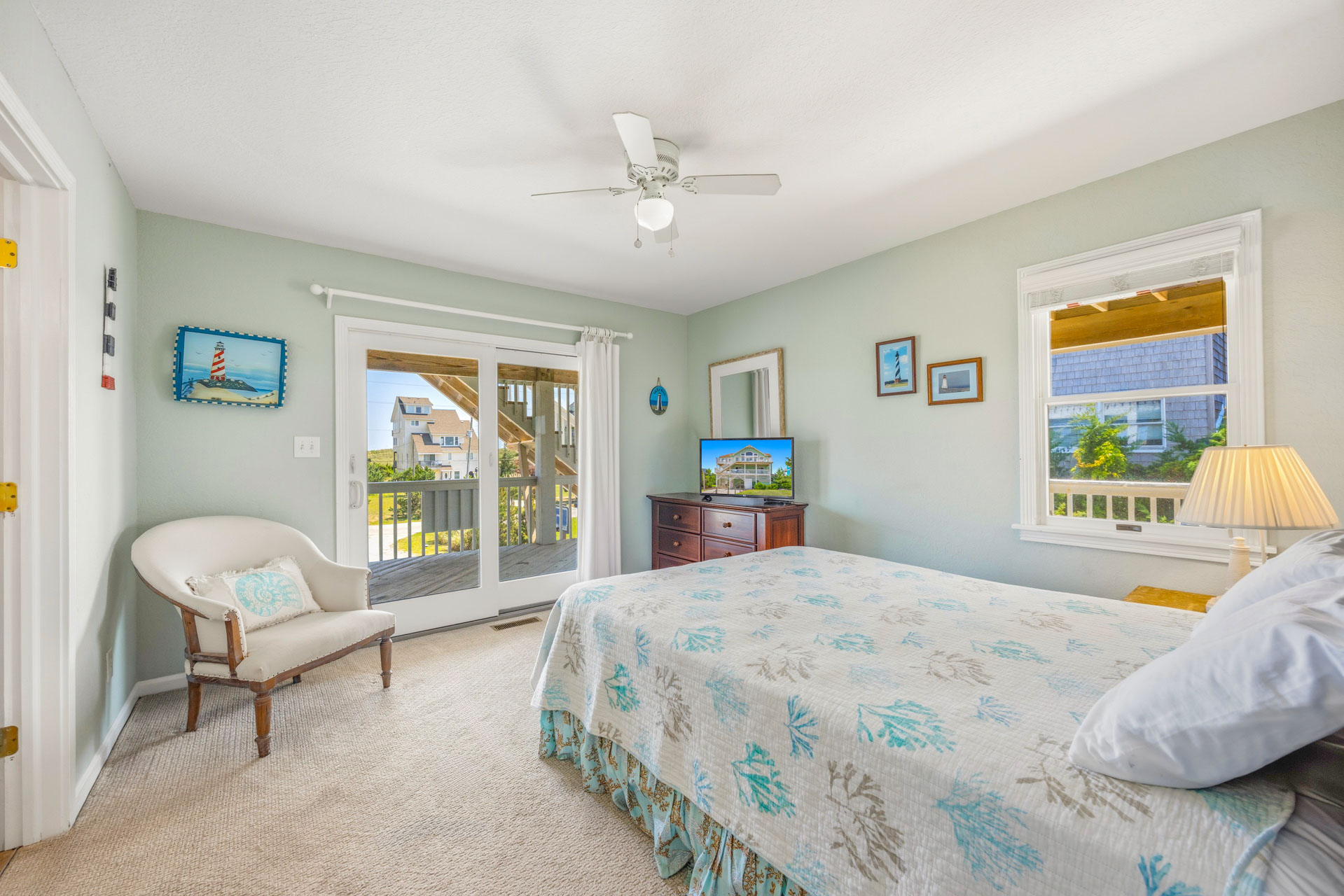 Surf Or Sound Realty 868 Forever Sunshine Bedroom 3 1