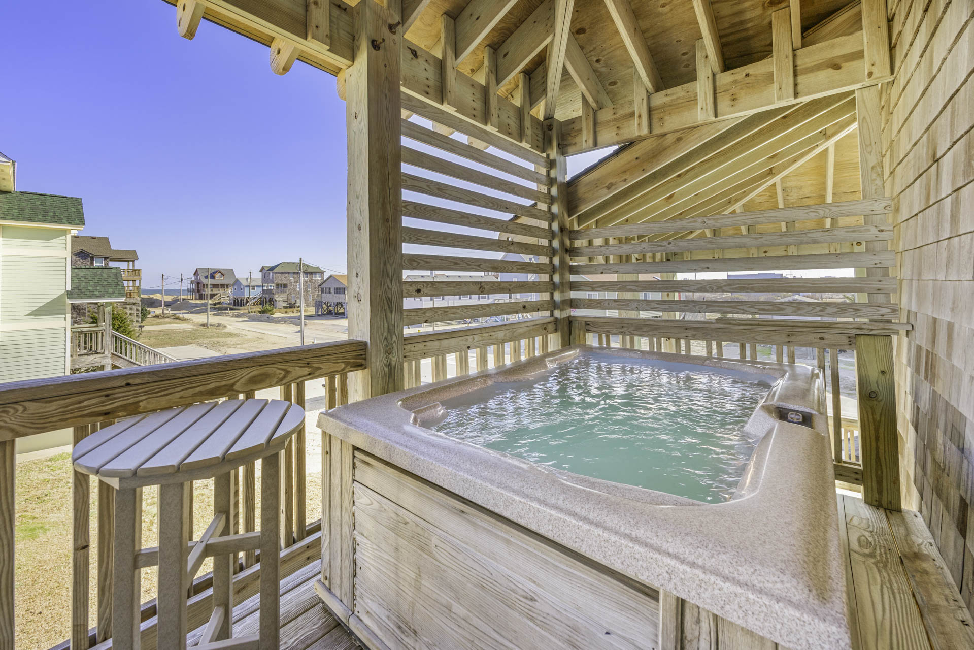 Surf Or Sound Realty 902 Triple Fins Hot Tub