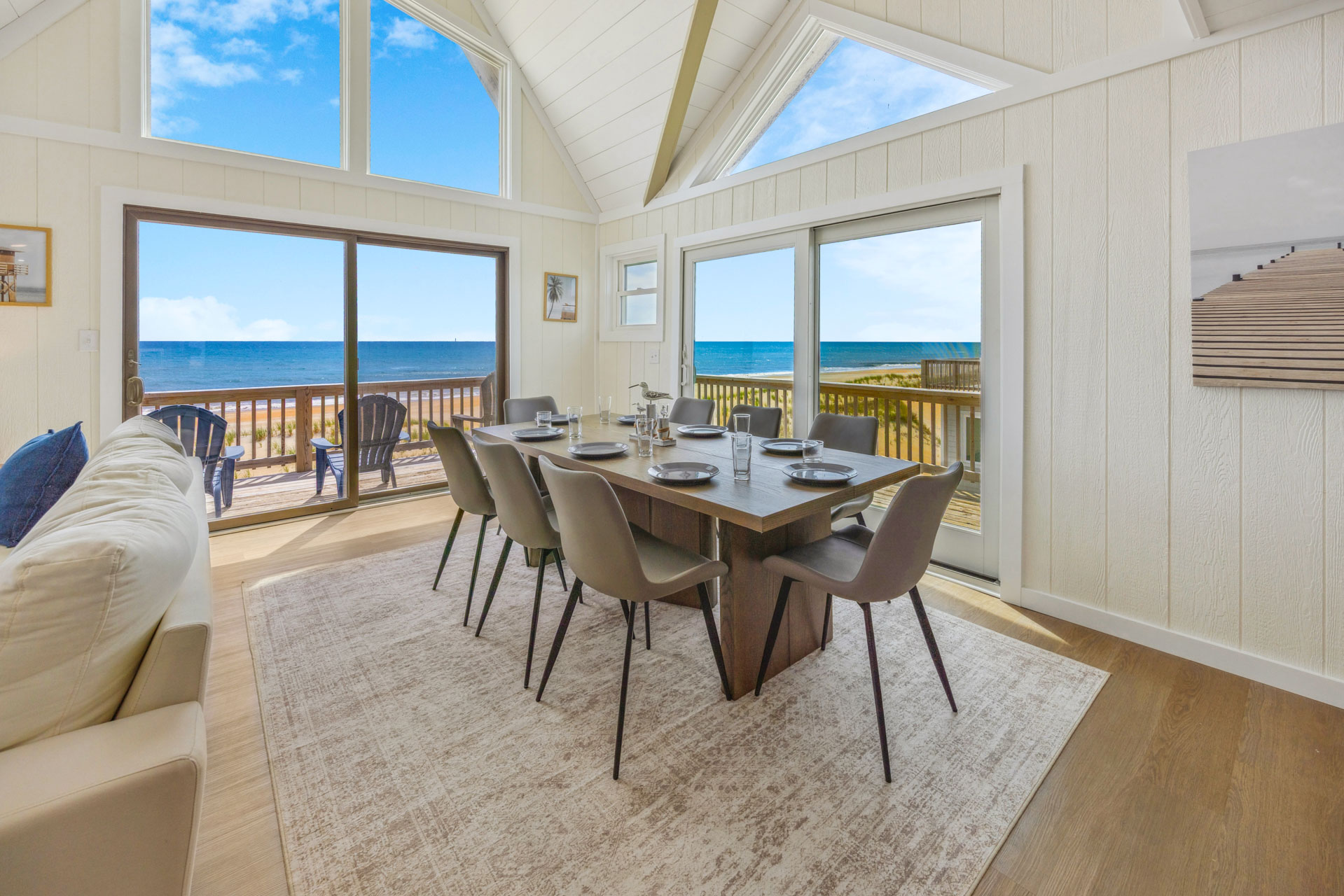 Surf Or Sound Realty 1214 Dream Gables Dining Area 1