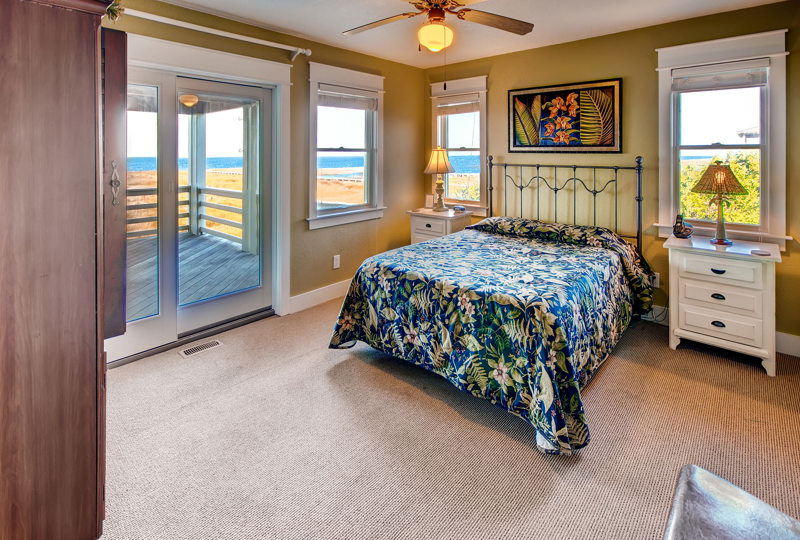 Sounds Terrific! 438 Surf or Sound