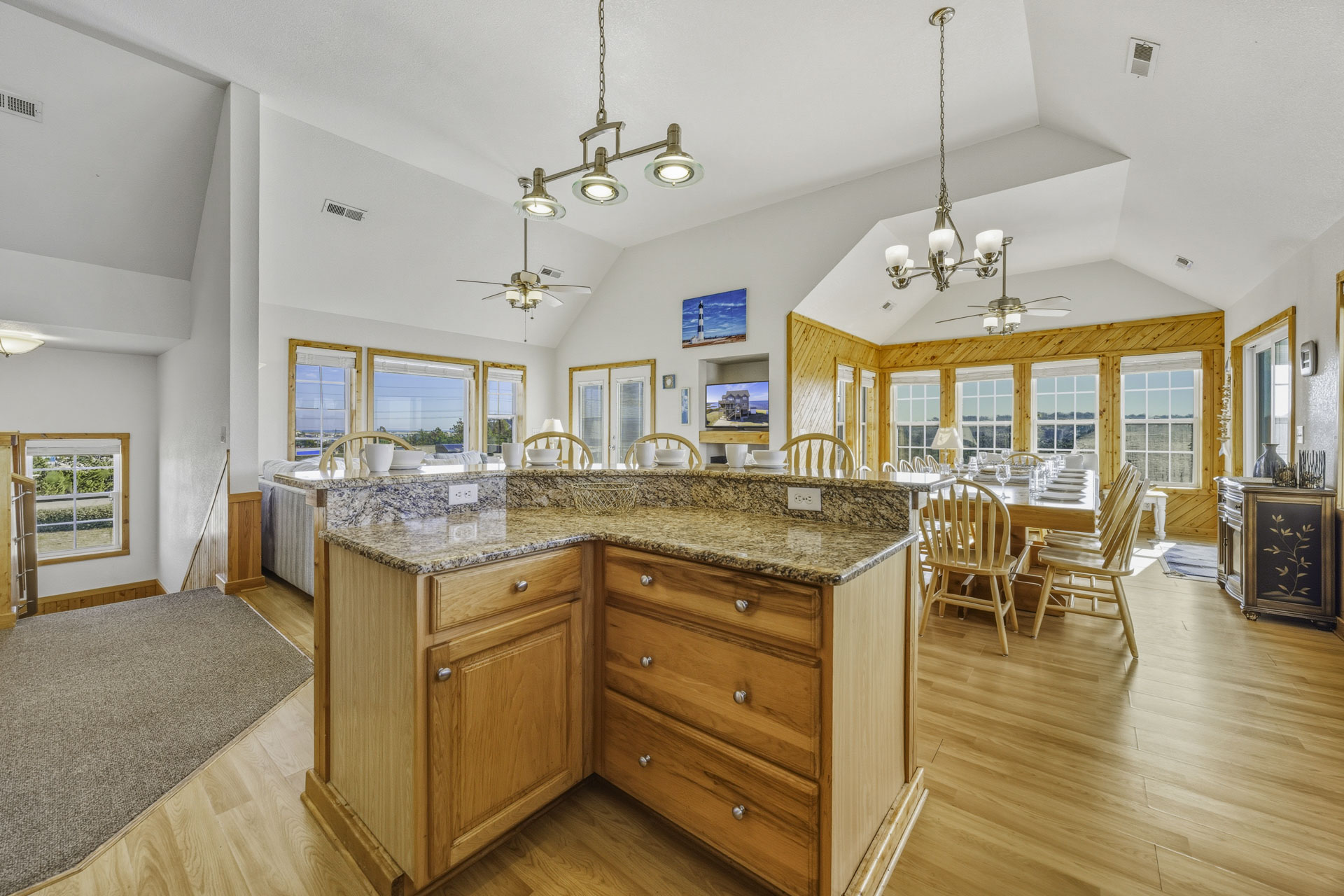 Surf Or Sound Realty 1047 LV 2 Kite Kitchen 3