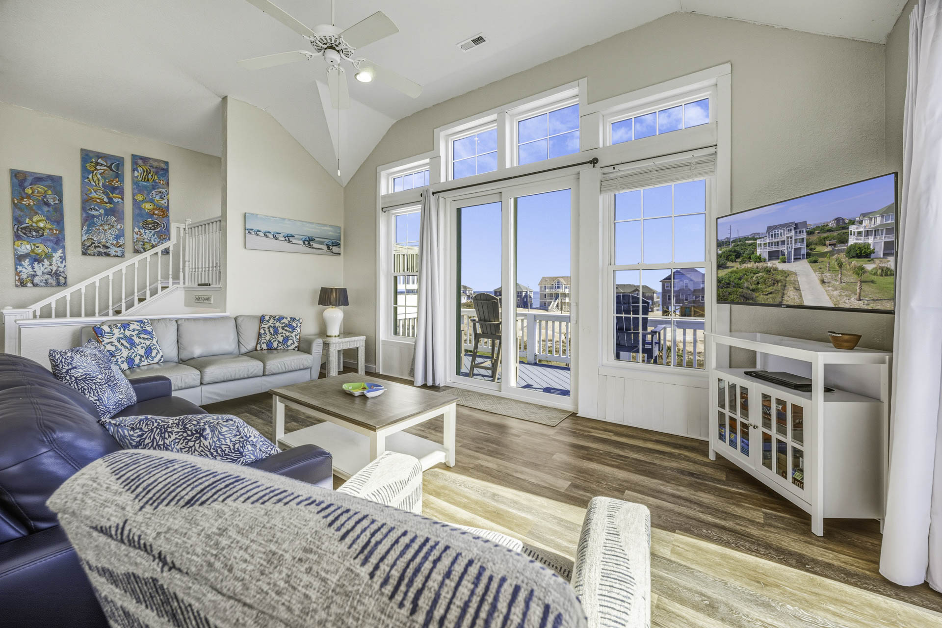 Surf Or Sound Realty 584 Skipper's Gig Great Room 4