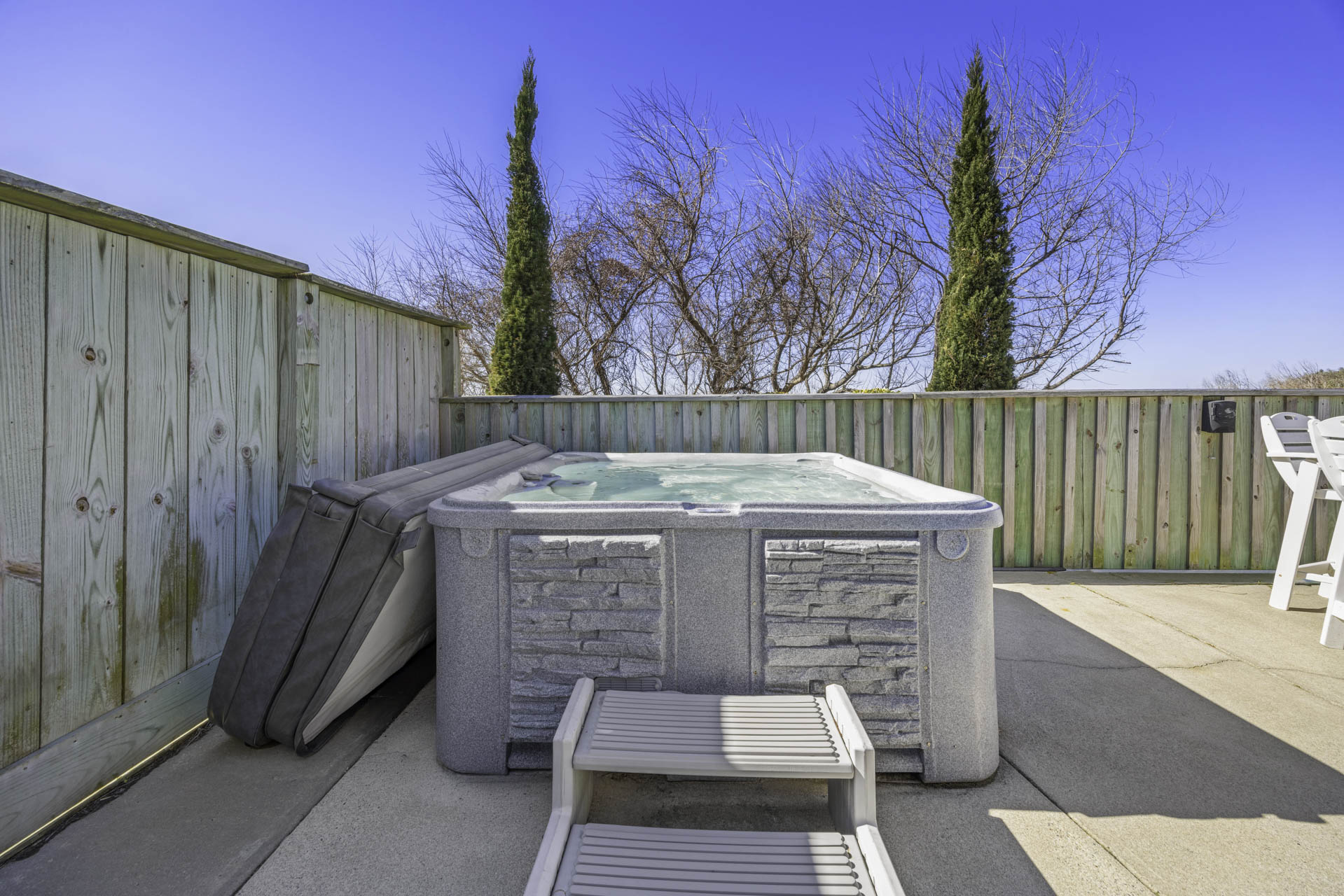 Surf Or Sound Realty 622 Sea Lady II Hot Tub