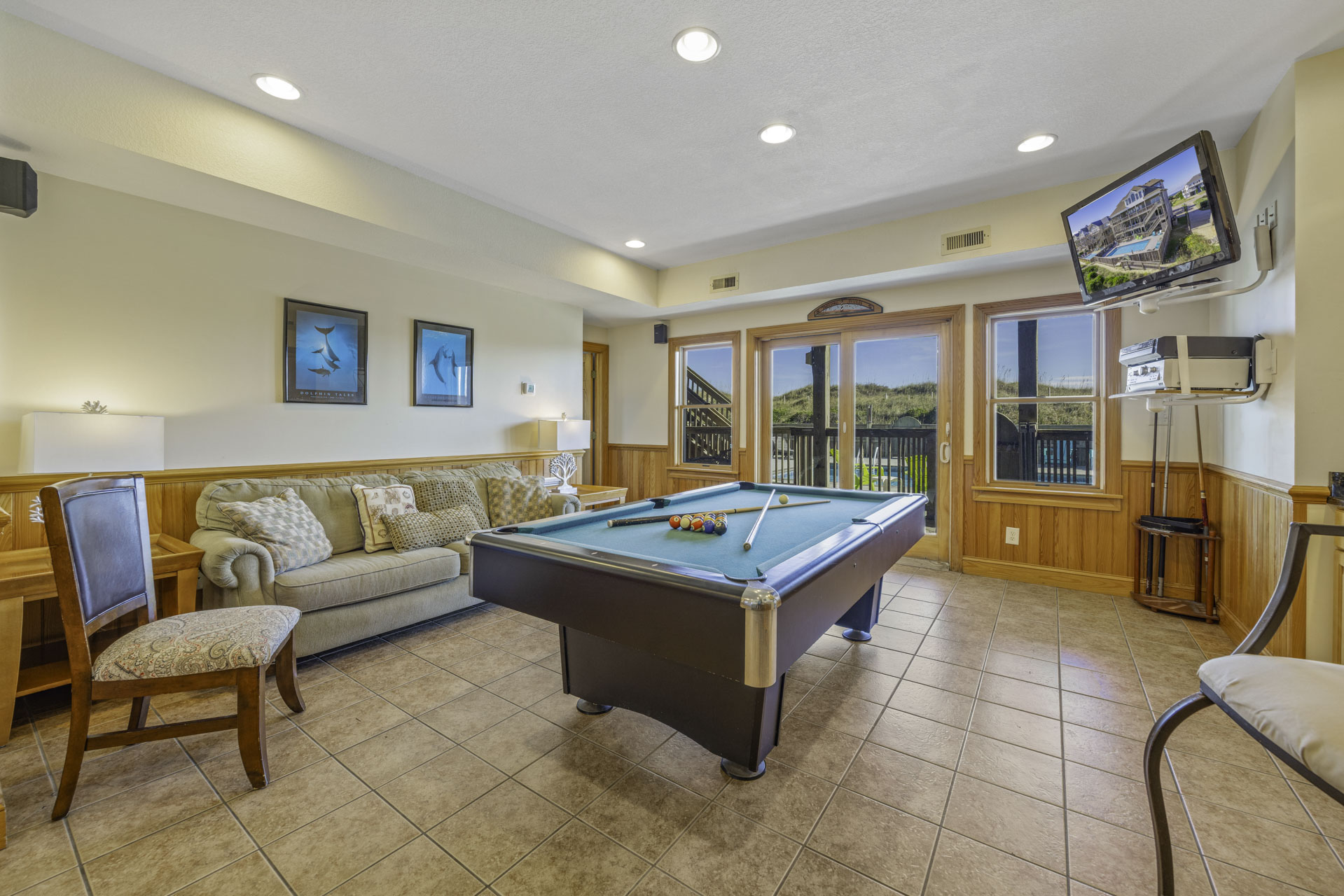 Surf Or Sound Realty 369 Sea Mist Game Room 1