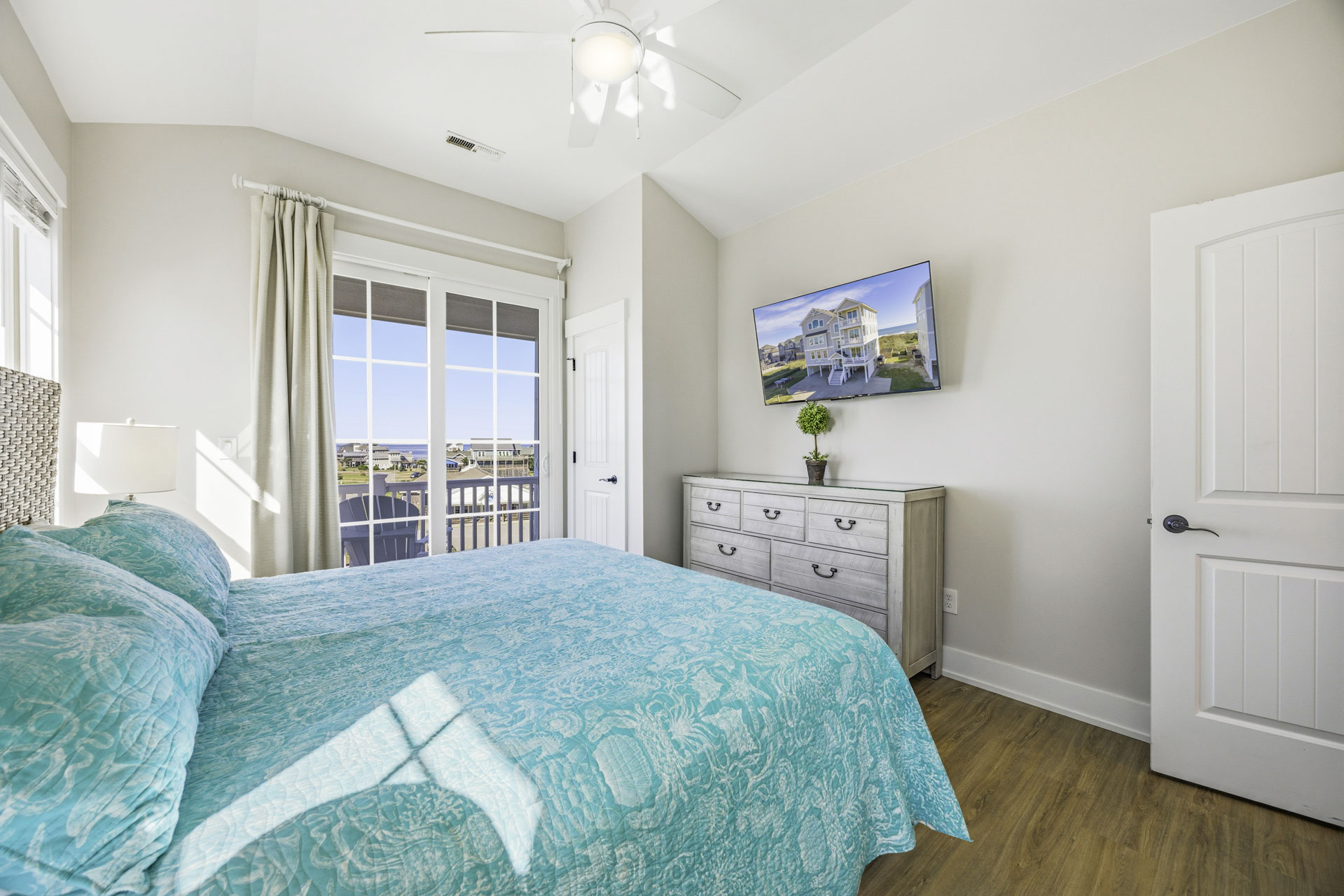 Surf Or Sound Realty 918 Cape Sol Bedroom 2 3