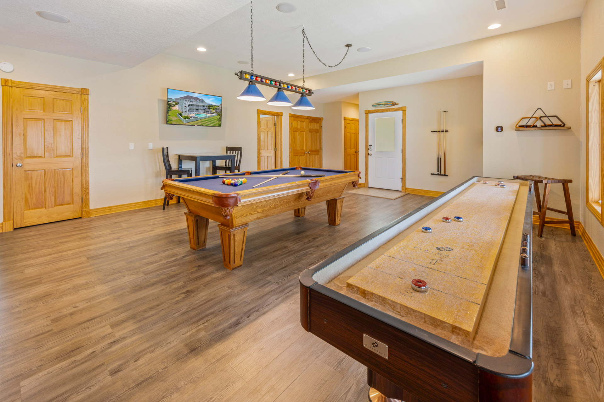 Surf Or Sound Realty 1067 Carolina Bliss Game Room 7