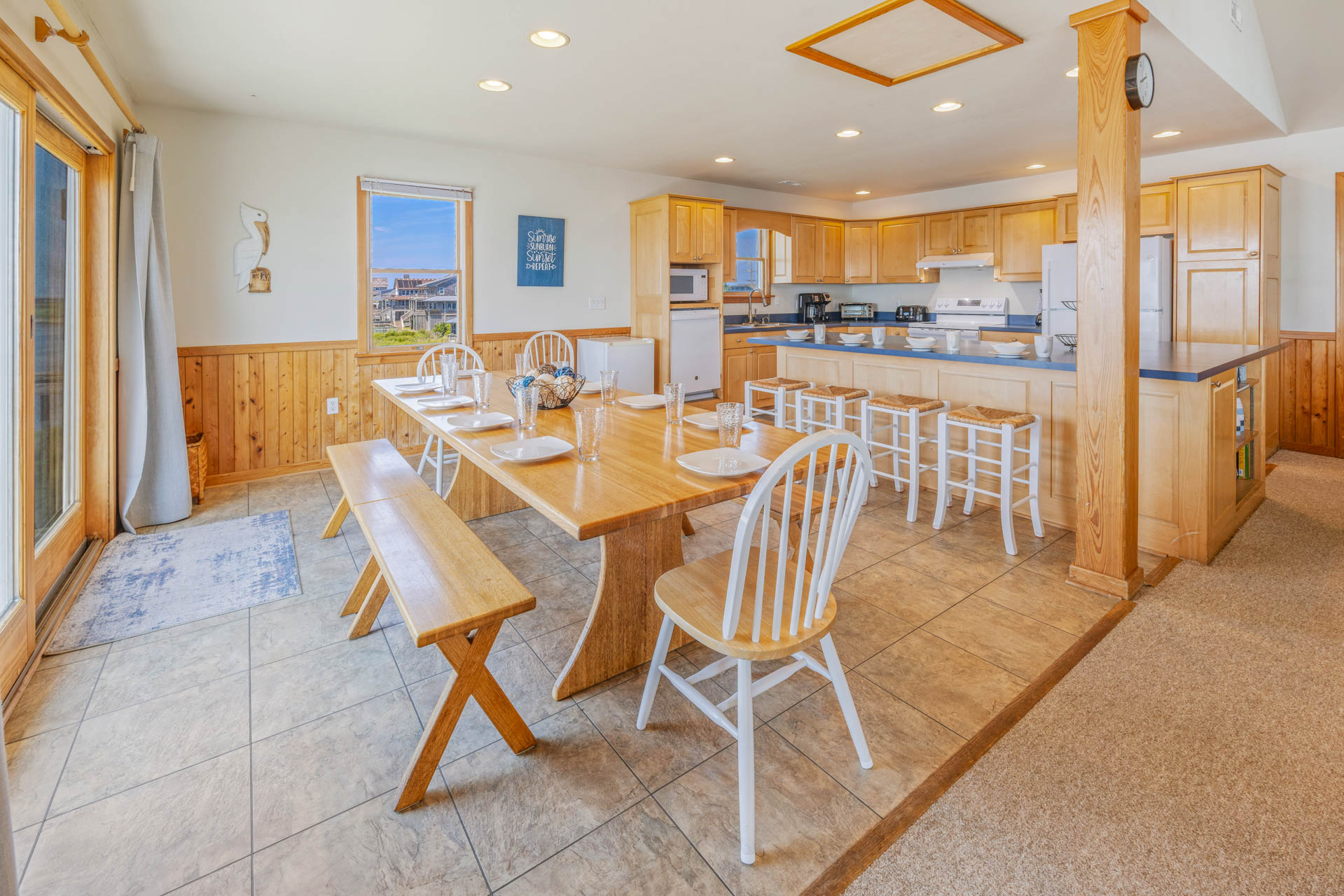 Surf Or Sound Realty 165 Aeolus Dining Area 1