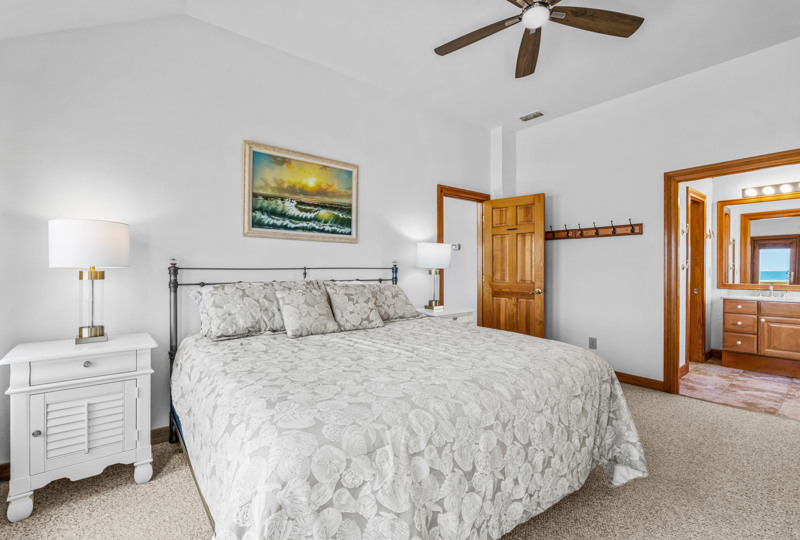 Moonglade 1 Surf or Sound