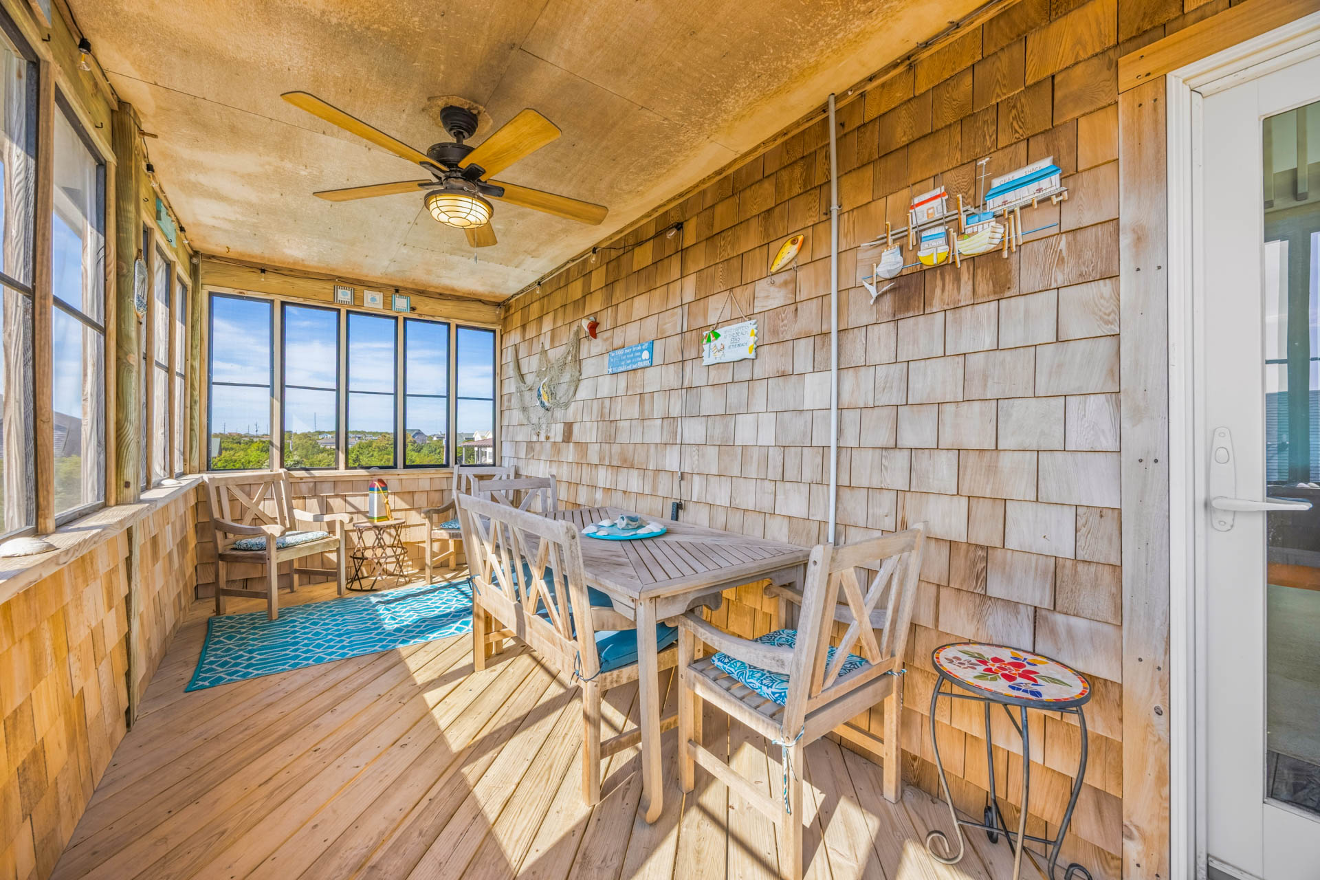 Surf Or Sound Realty 915 Smores And Shores Screened Porch