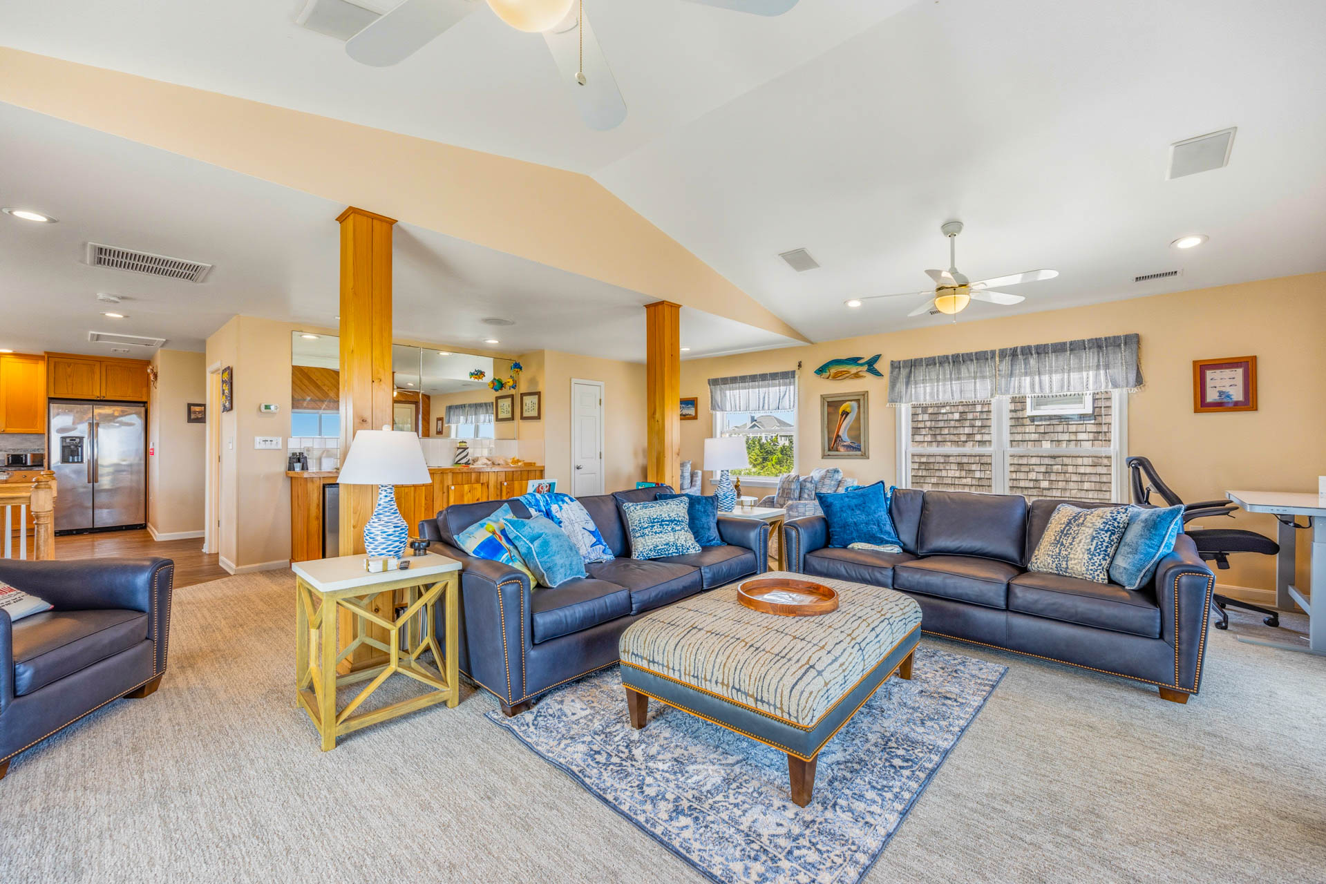 Surf Or Sound Realty 636 Changes In Attitude Avon Great Room 5