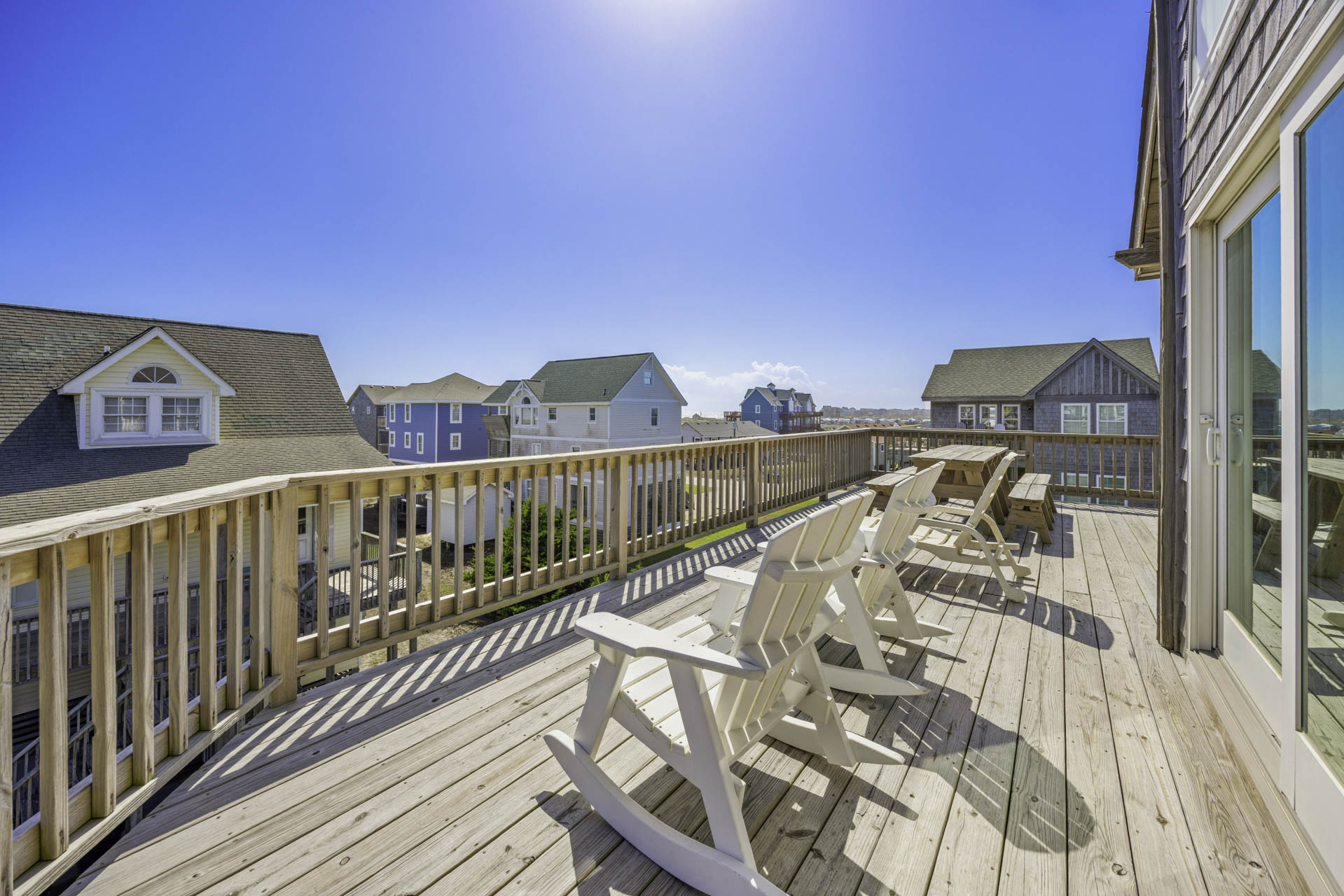 Surf Or Sound Realty 1228 Wave Breaker Deck 2