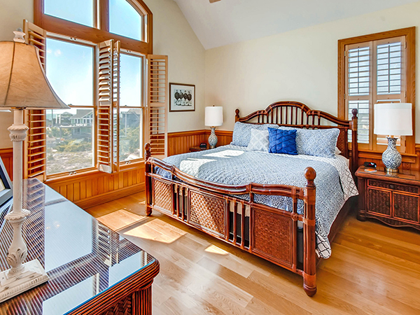 Master Bedroom 2741641