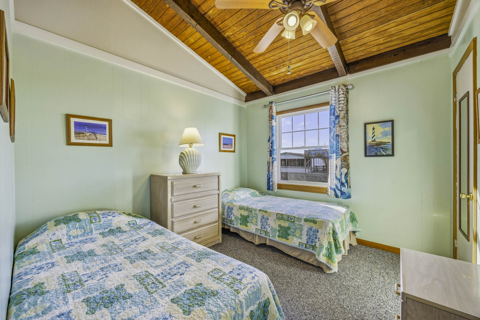 Surf Or Sound Realty 861 Kinnakeet Retreat Bedroom 4 1